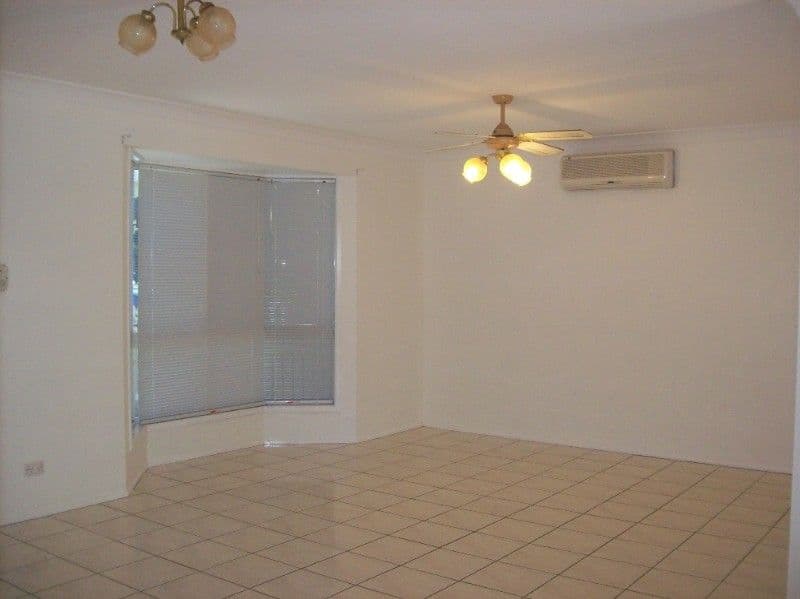 4 Gloria Court, DECEPTION BAY QLD 4508, Deception Bay - Thumbnail 3
