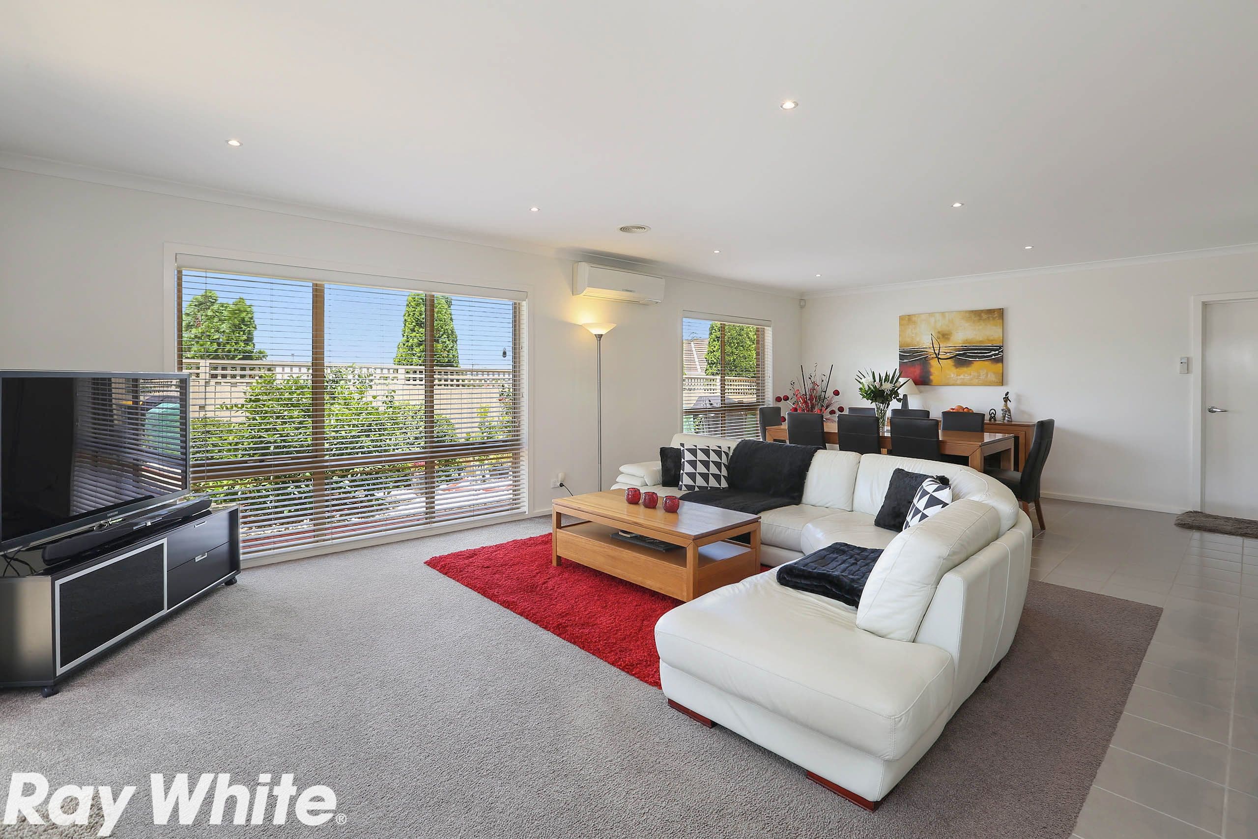 40 Molesworth Drive, Highton VIC 3216, Highton - Thumbnail 5
