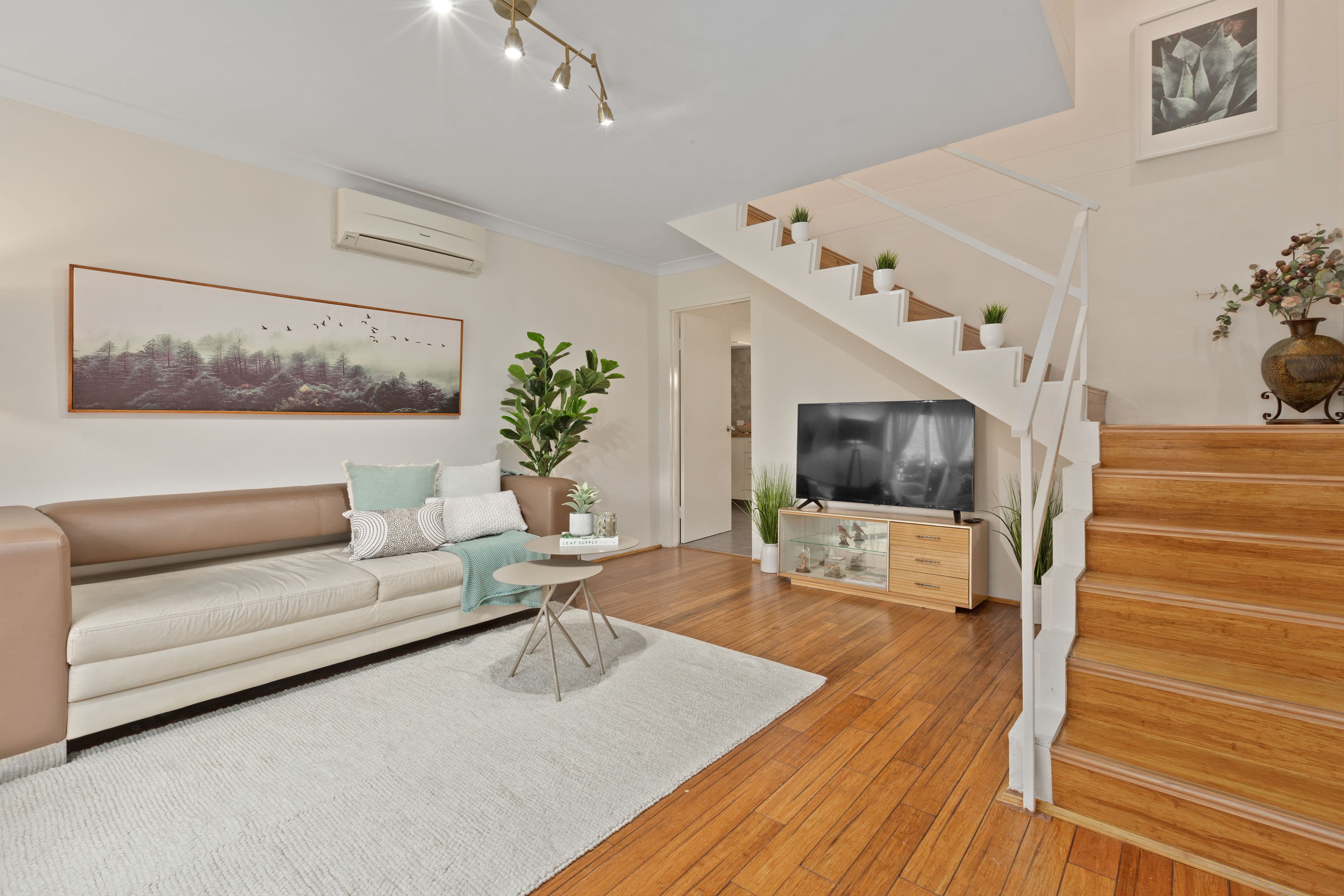22 Highfield Road, Quakers Hill NSW 2763, Quakers Hill - Thumbnail 2