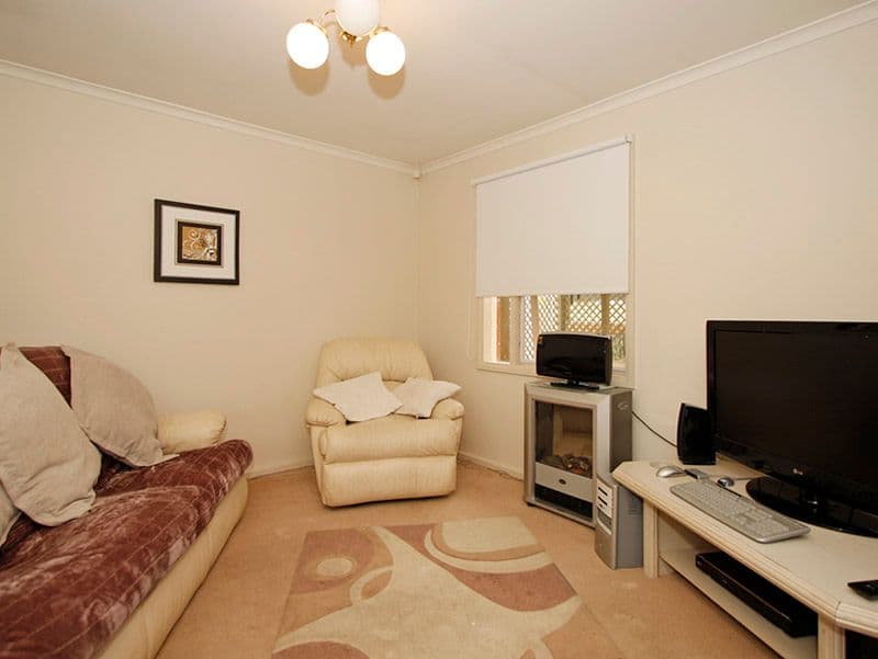 15 Emmerson Drive, MORPHETT VALE SA 5162, Morphett Vale - Thumbnail 2