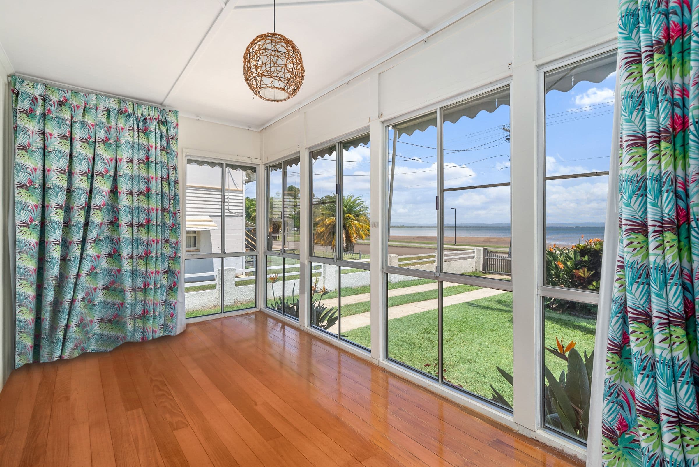 36 Oyster Point Esplanade, Scarborough QLD 4020, Scarborough - Thumbnail 4