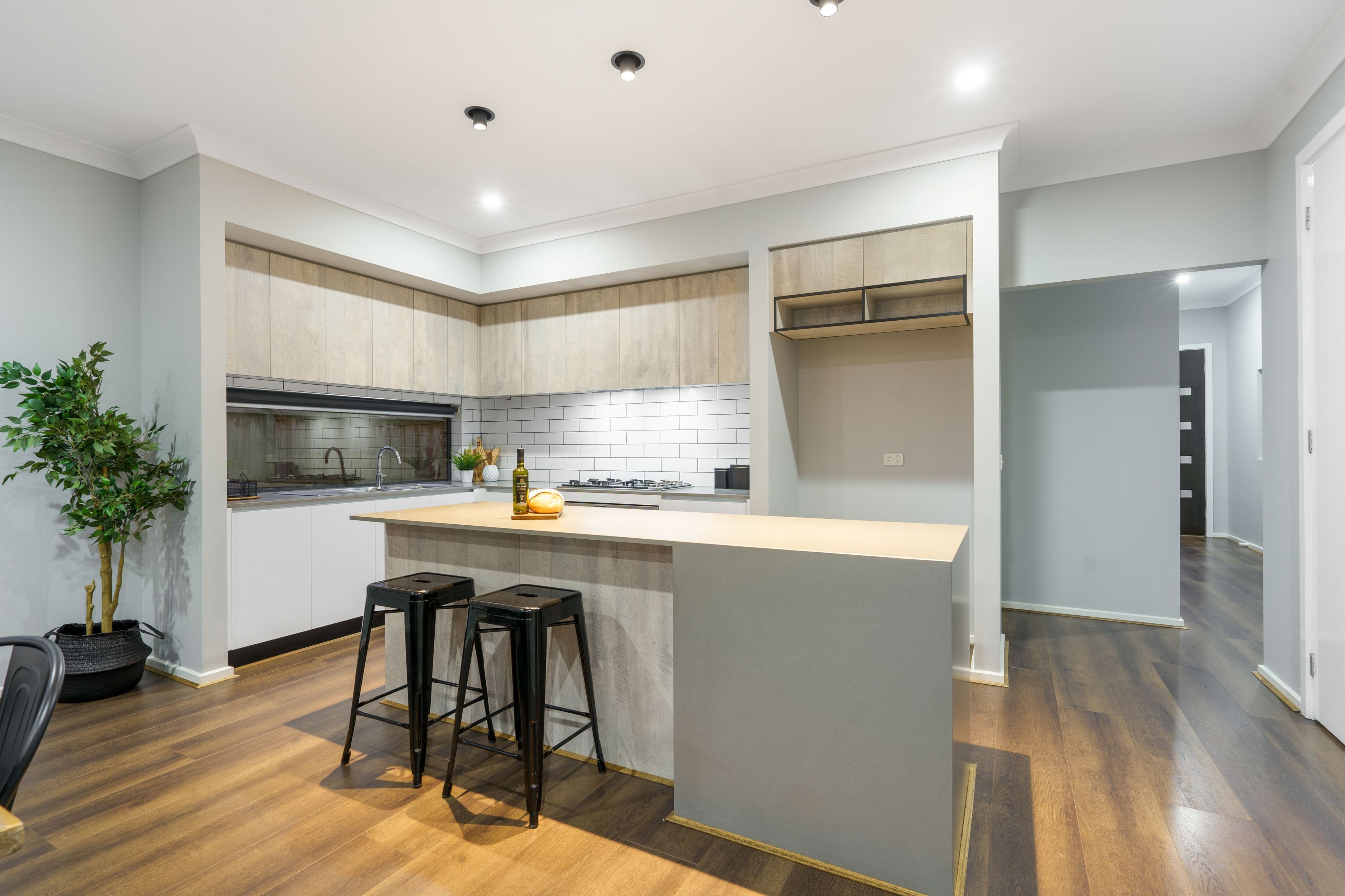 17 Peat Avenue, THORNHILL PARK VIC 3335, Thornhill Park - Thumbnail 2