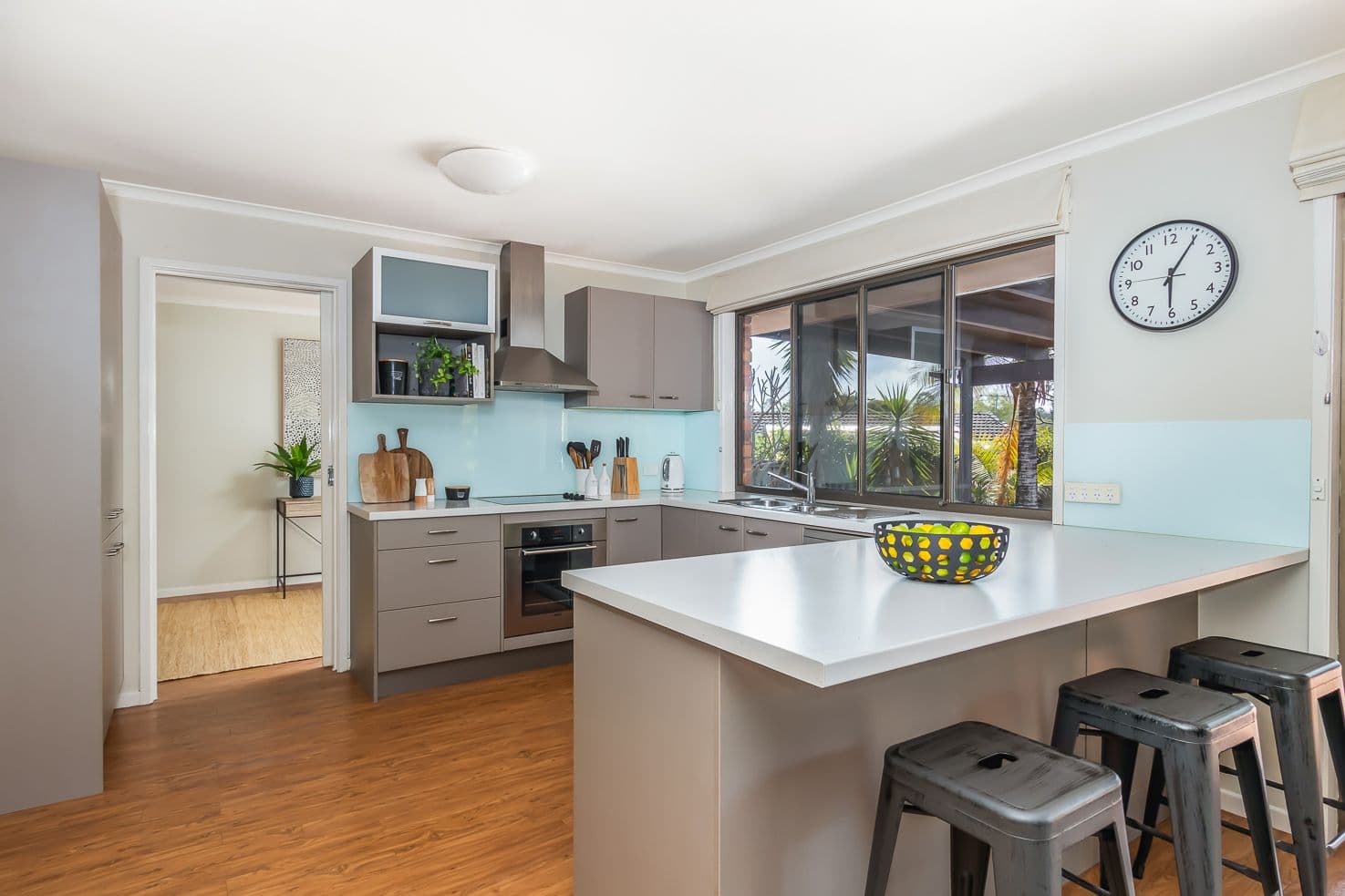 10 Radcliffe Street, Sinnamon Park QLD 4073, Sinnamon Park - Thumbnail 4