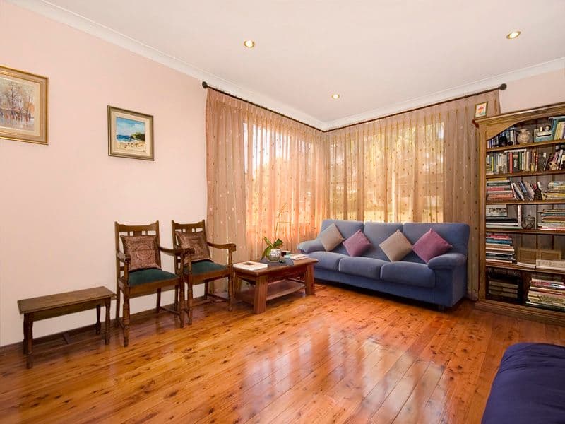 41   Oak Road, KIRRAWEE NSW 2232, Kirrawee - Thumbnail 4