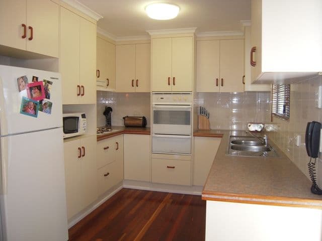 7 Nicole Court, ANDERGROVE QLD 4740, Andergrove - Thumbnail 4