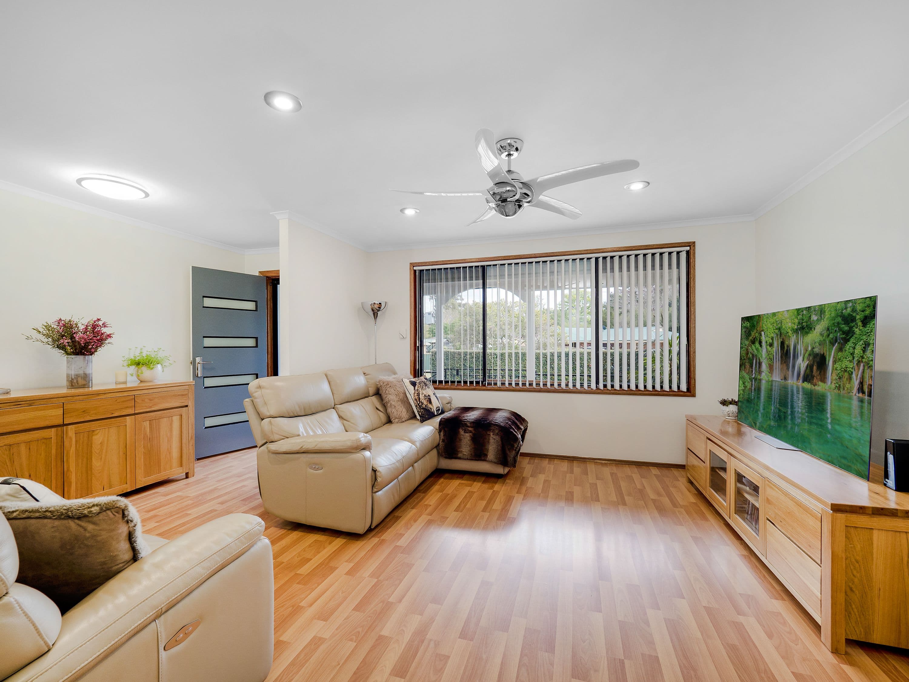 16 Bradley Road, North Richmond - Thumbnail 3