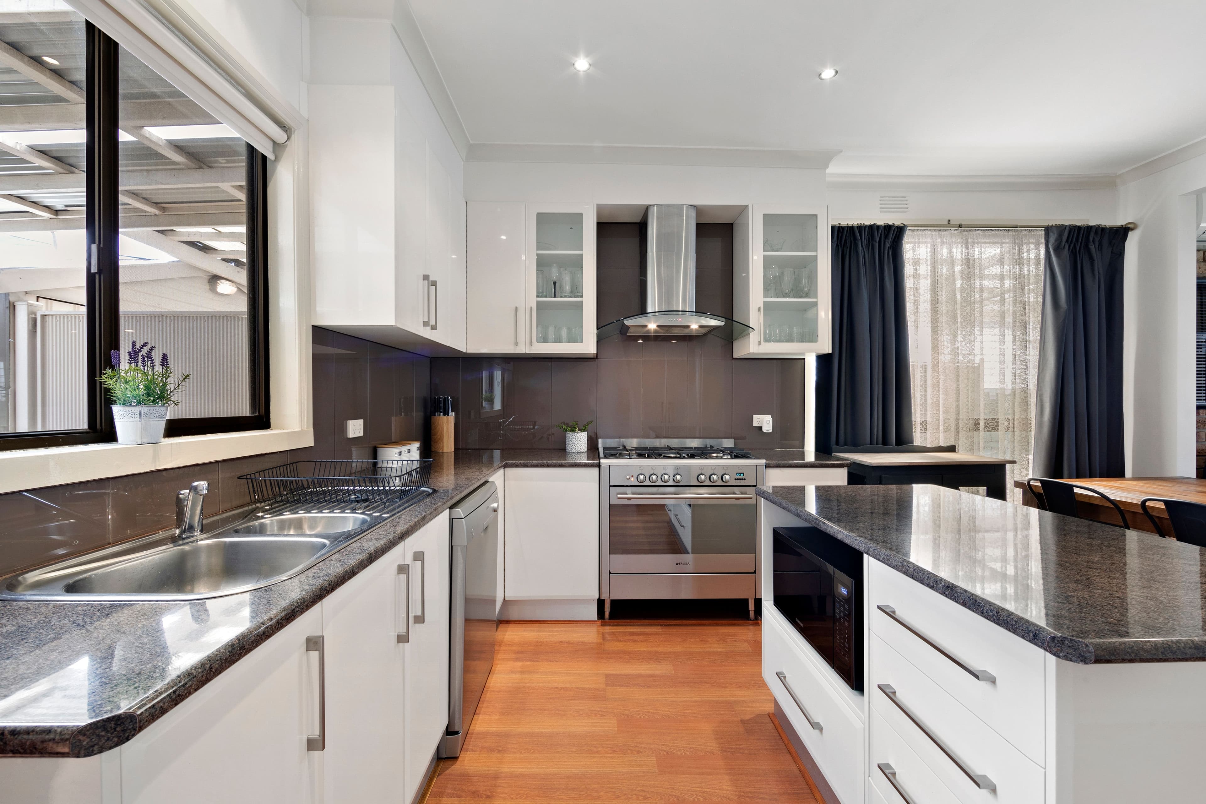 32 Sredna Street, West Footscray VIC 3012, West Footscray - Thumbnail 3