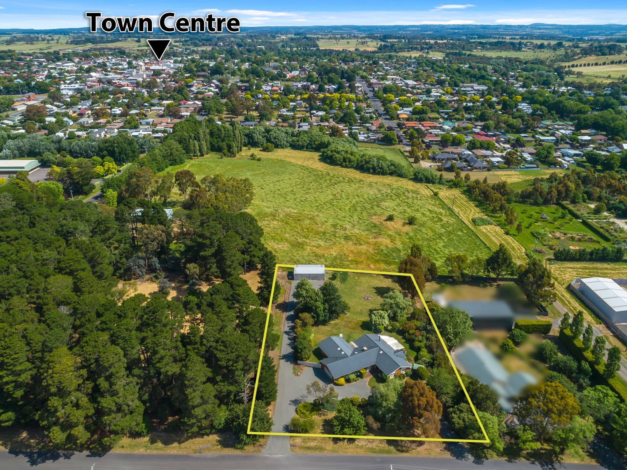 9-11 Latrobe Street, Kyneton VIC 3444, Kyneton - Image 1