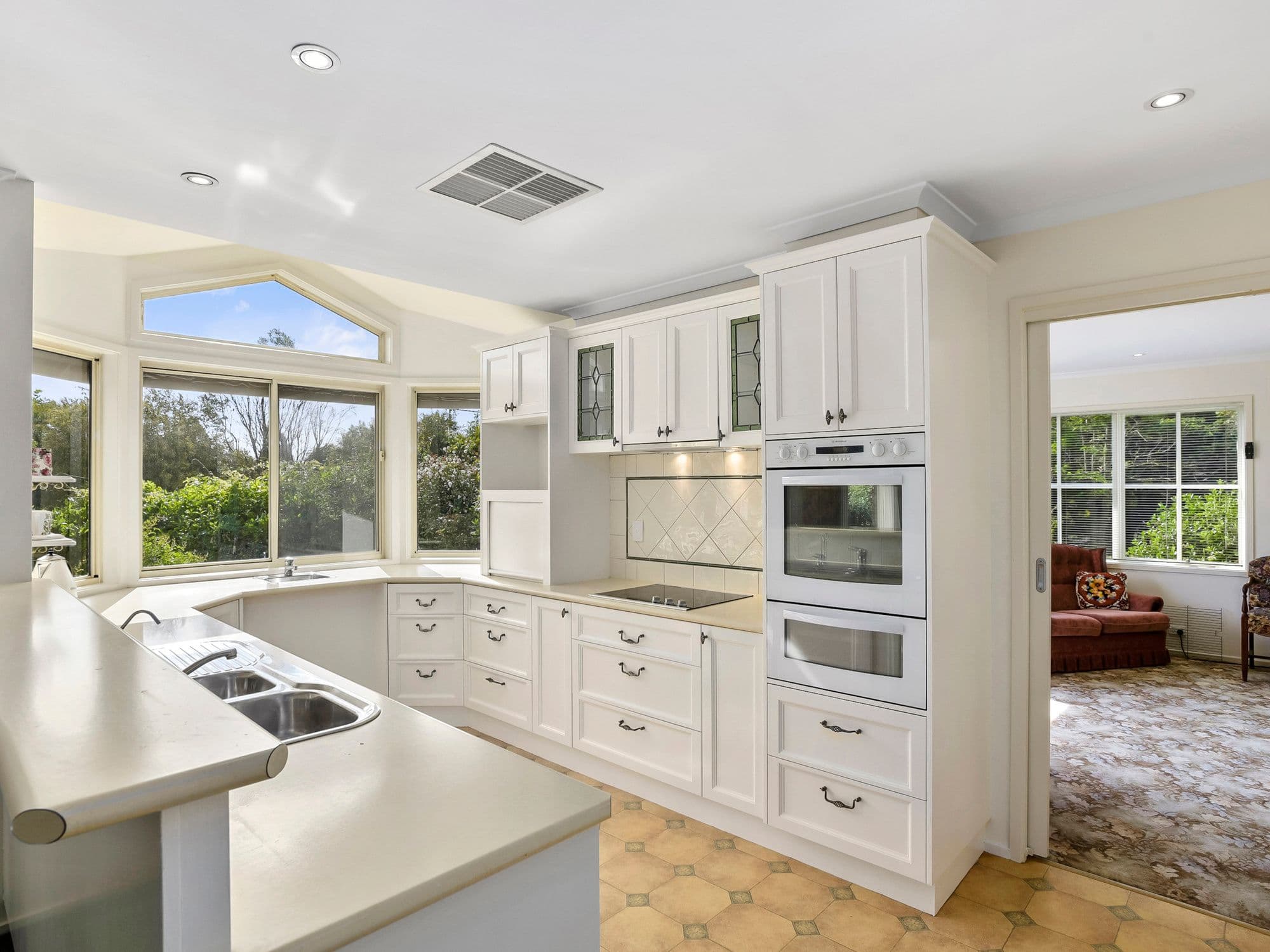 9-11 Latrobe Street, Kyneton VIC 3444, Kyneton - Thumbnail 7