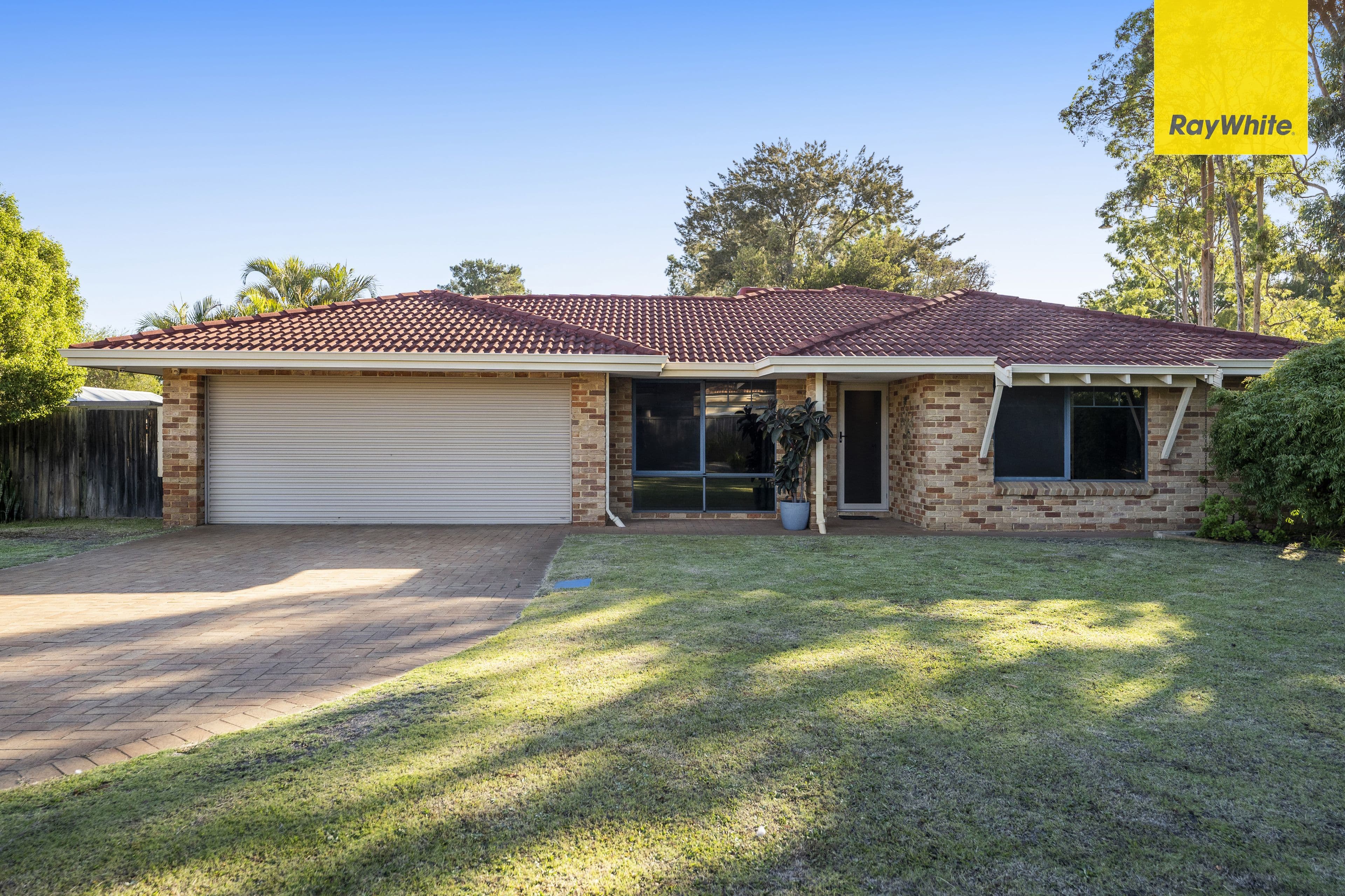 19 Rivergum Close, Ellenbrook WA 6069, Ellenbrook - Thumbnail 2