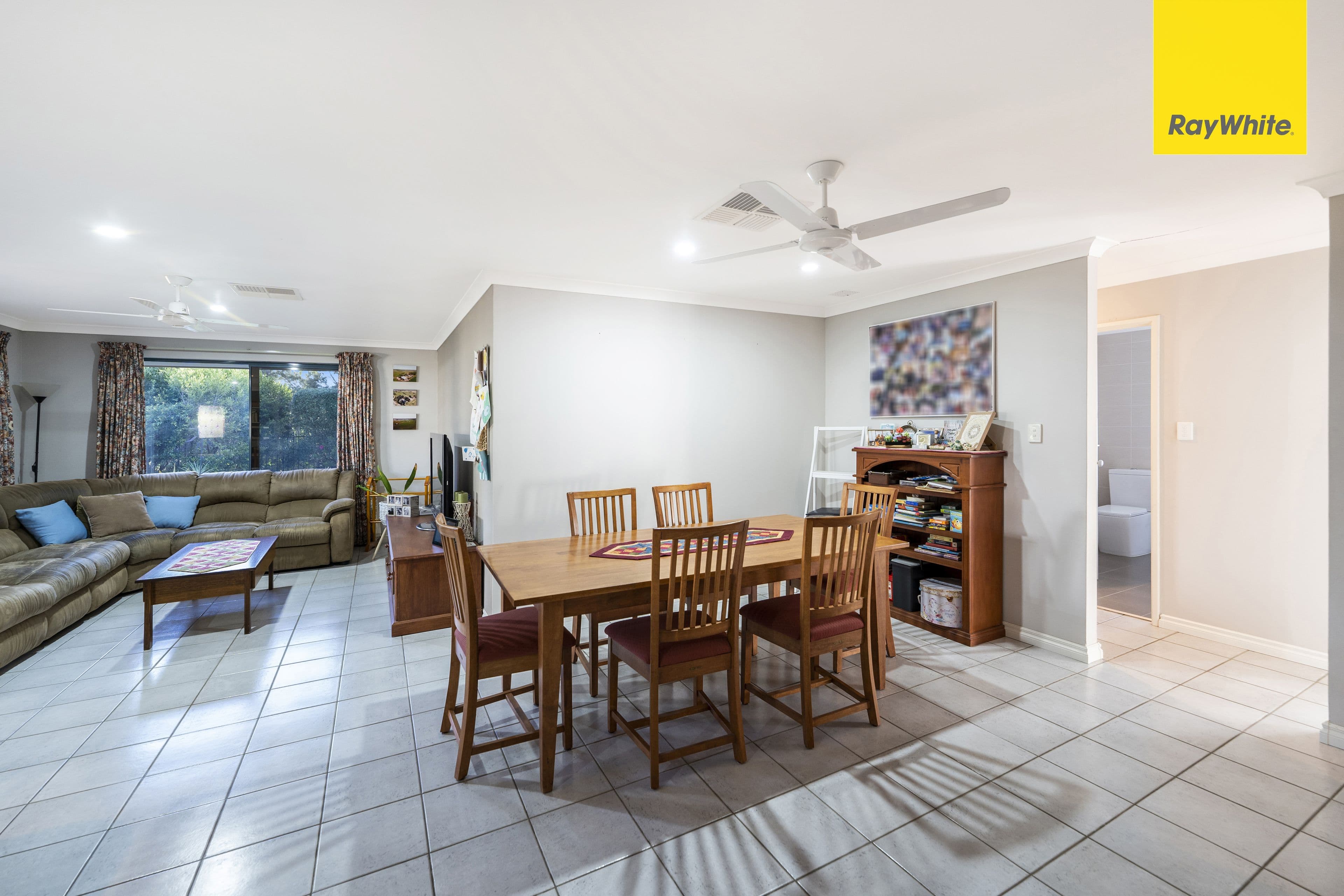19 Rivergum Close, Ellenbrook WA 6069, Ellenbrook - Thumbnail 8