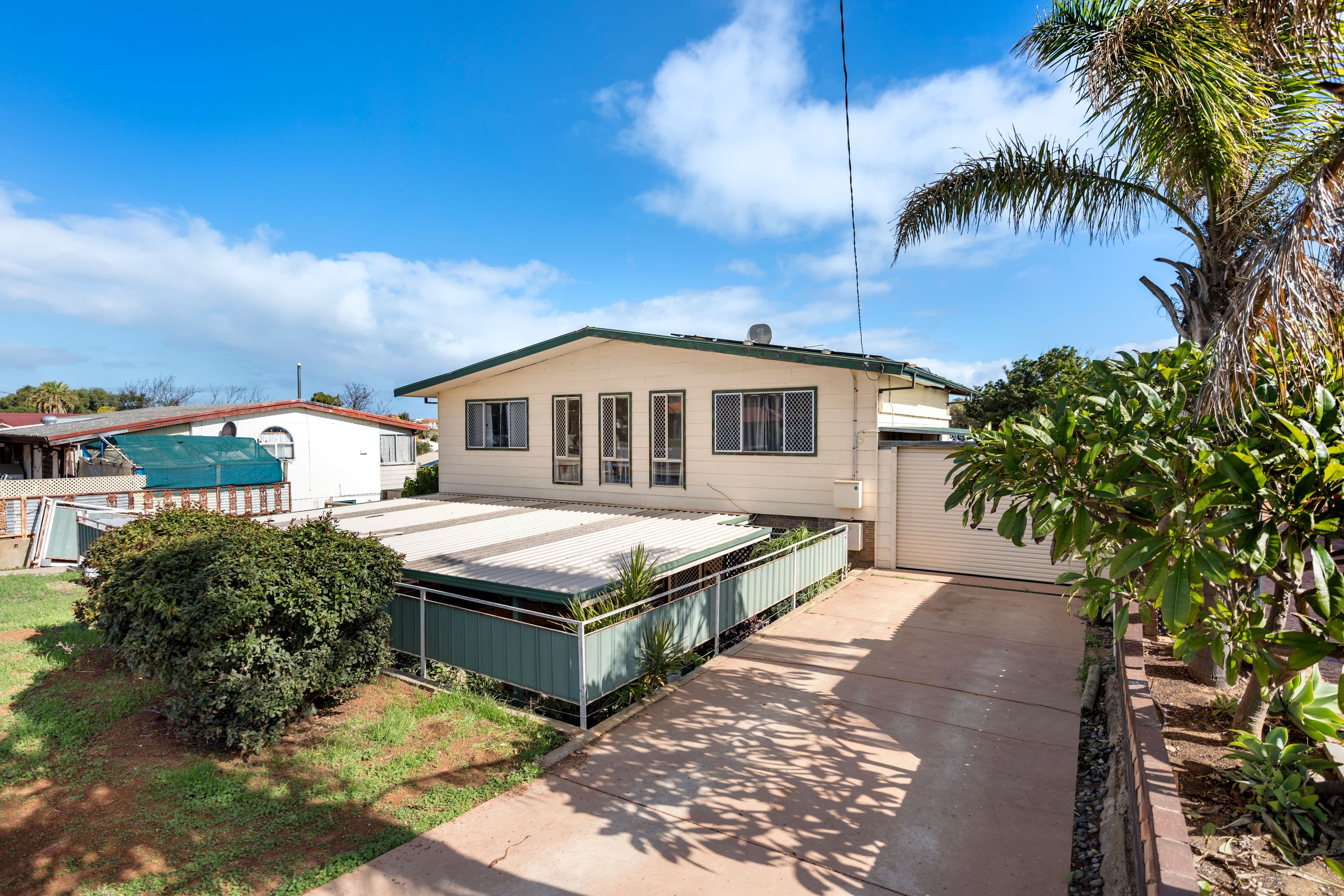 44 Dorothy Street, Geraldton WA 6530, Geraldton - Thumbnail 2