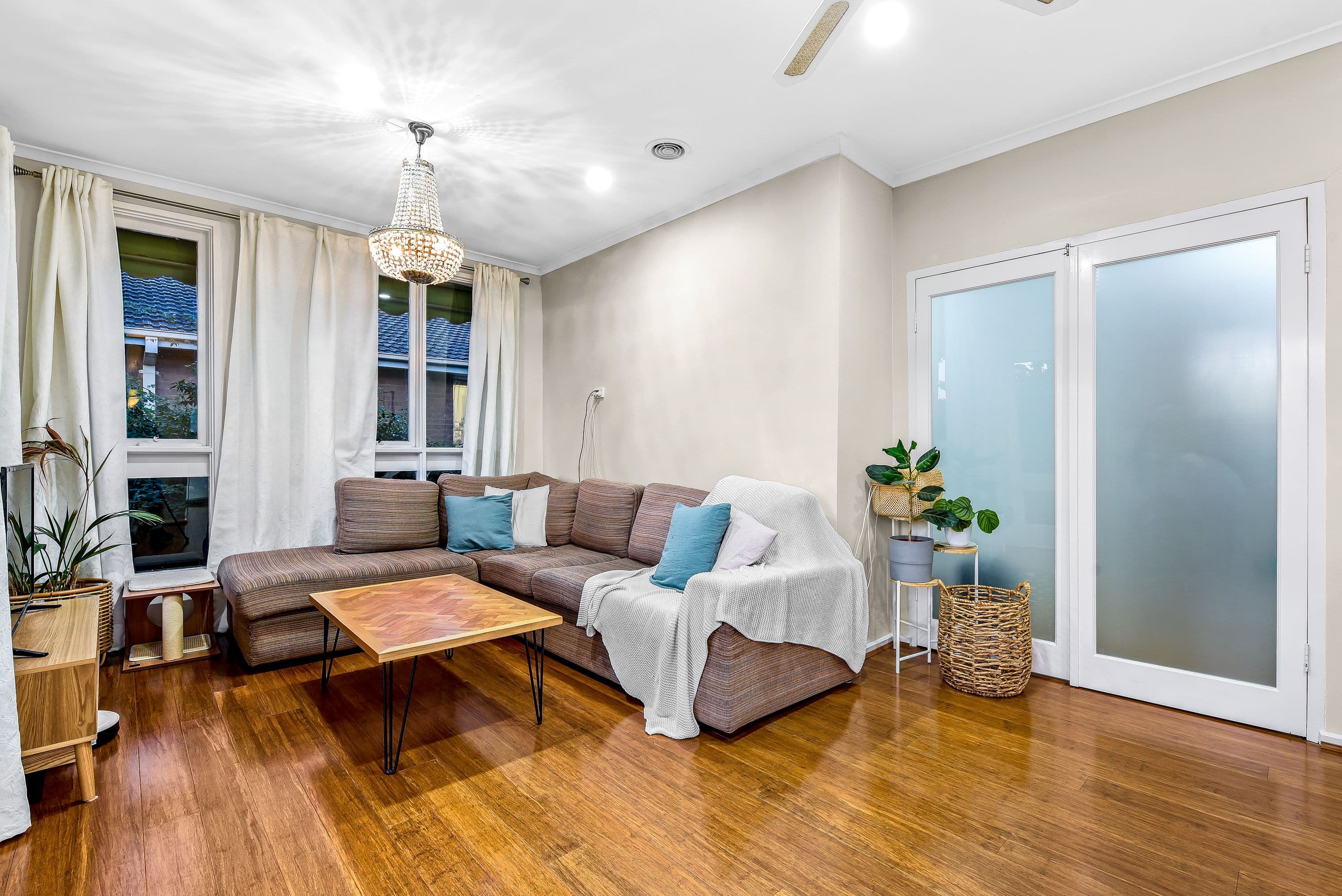 10 Ruyton Street, Camberwell VIC 3124, Camberwell - Thumbnail 2