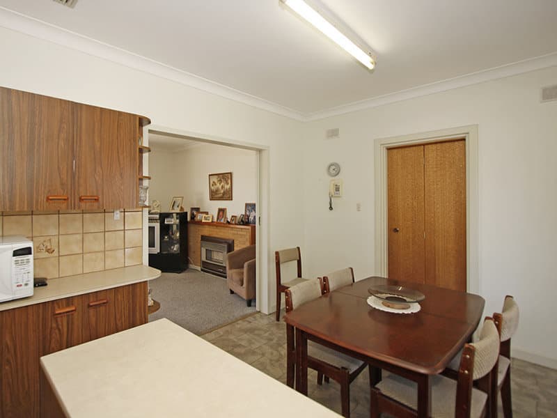31 Larkdale Crescent, O'Halloran Hill - Thumbnail 5