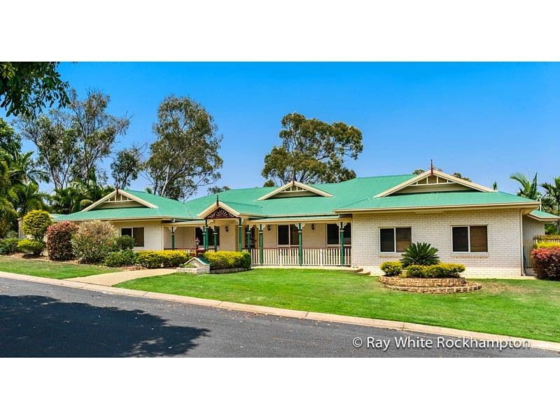 10 Ridgedale Avenue, NORMAN GARDENS QLD 4701, Norman Gardens - Image 1
