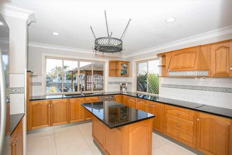 31 Constellation Court, Newport QLD 4020, Newport - Thumbnail 6
