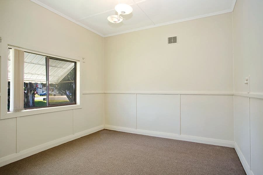 44 Clwydd Street, LITHGOW NSW 2790, Lithgow - Thumbnail 3