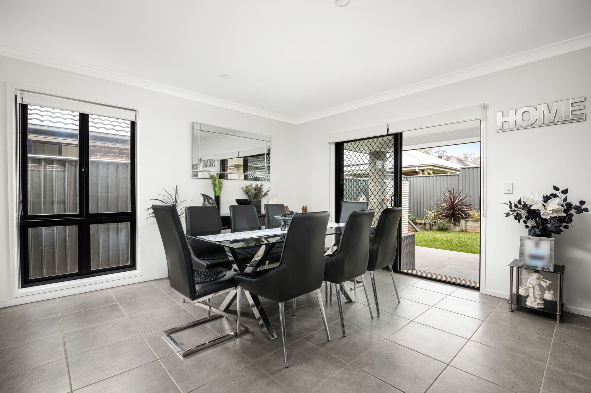 19 Holly Crescent, JORDAN SPRINGS NSW 2747, Jordan Springs - Thumbnail 5