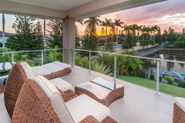 2202 Taromeo Court, Hope Island QLD 4212, Hope Island - Thumbnail 4