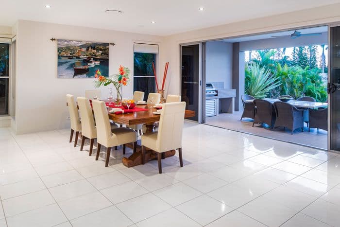 2202 Taromeo Court, Hope Island QLD 4212, Hope Island - Thumbnail 7