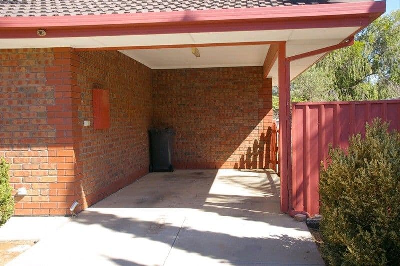 10 Tucker Court, RENMARK SA 5341, Renmark - Thumbnail 2