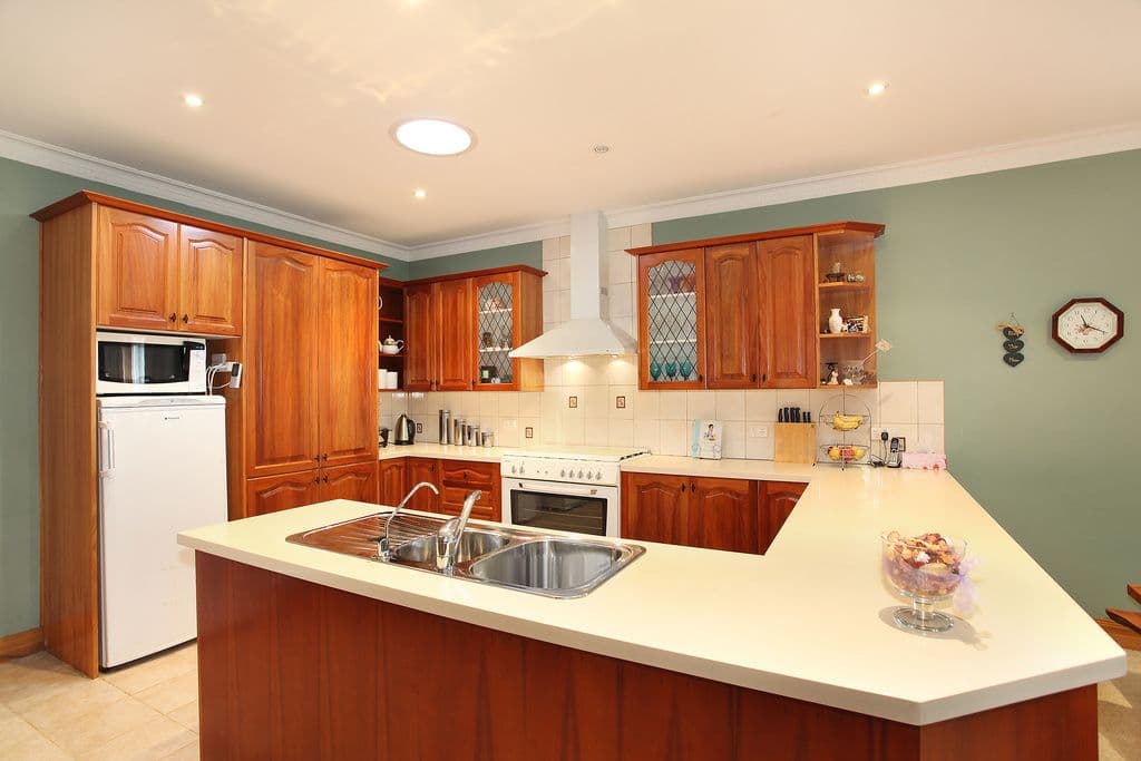 94 Haughton Road, OAKLEIGH VIC 3166, Oakleigh - Thumbnail 3