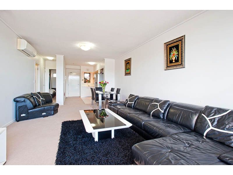 16 Surbiton Court, CARINDALE QLD 4152, Carindale - Thumbnail 4