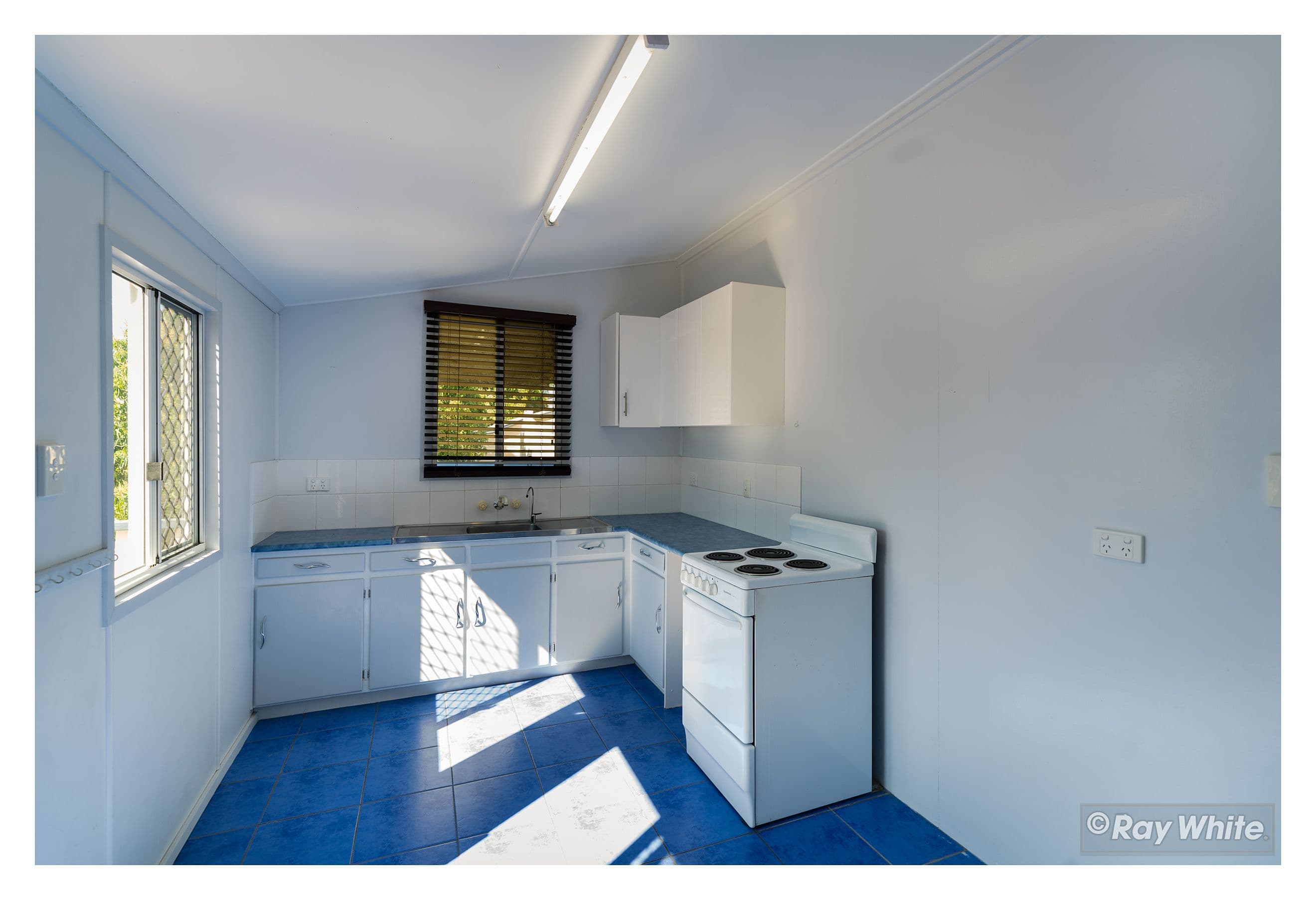 137 Lakes Creek Road, Berserker QLD 4701, Berserker - Thumbnail 5