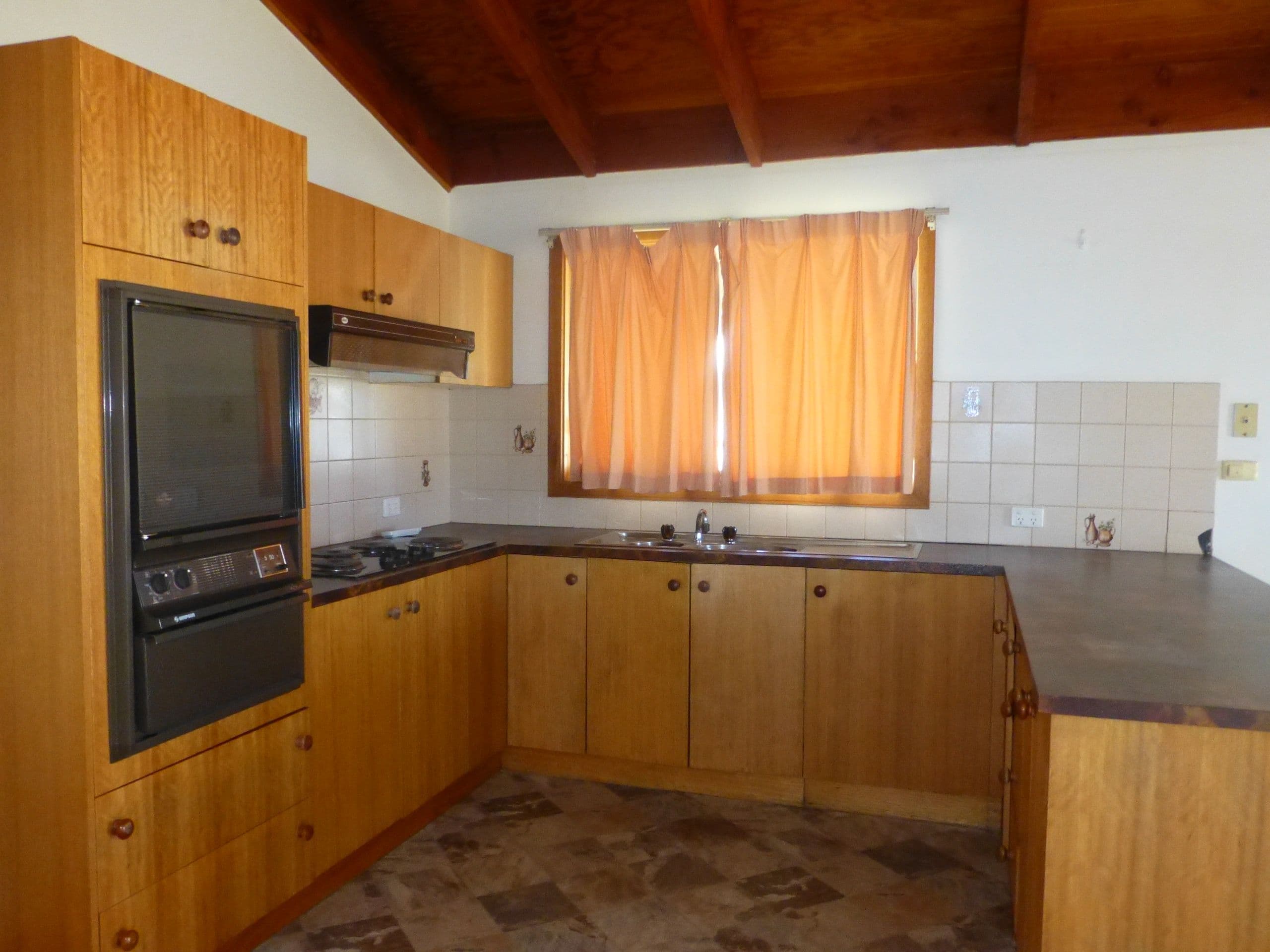 44 Adelaide Crescent, Echuca VIC 3564, Echuca - Thumbnail 6
