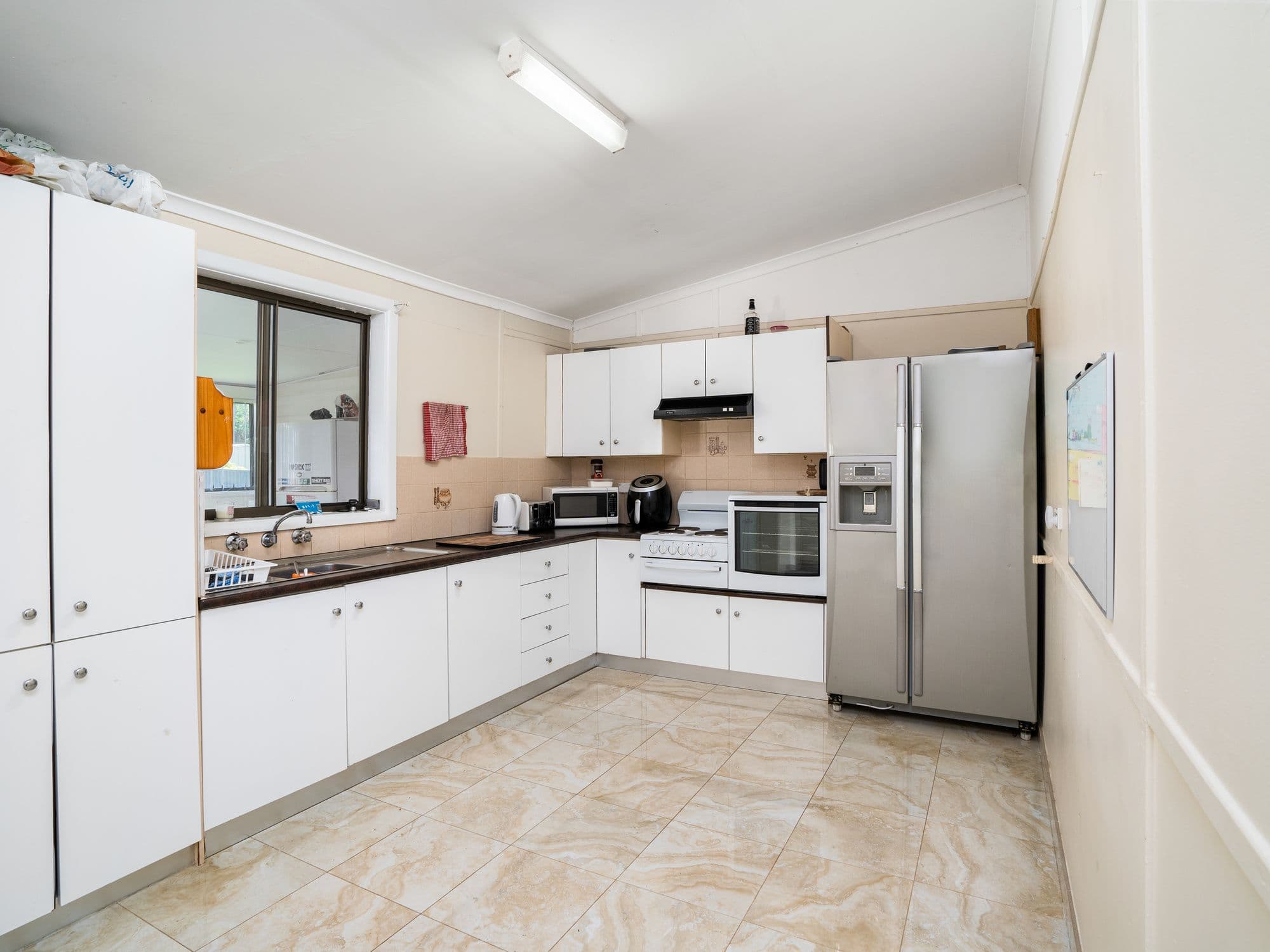 3 & 3a Alam Place, Campbelltown NSW 2560, Campbelltown - Thumbnail 2