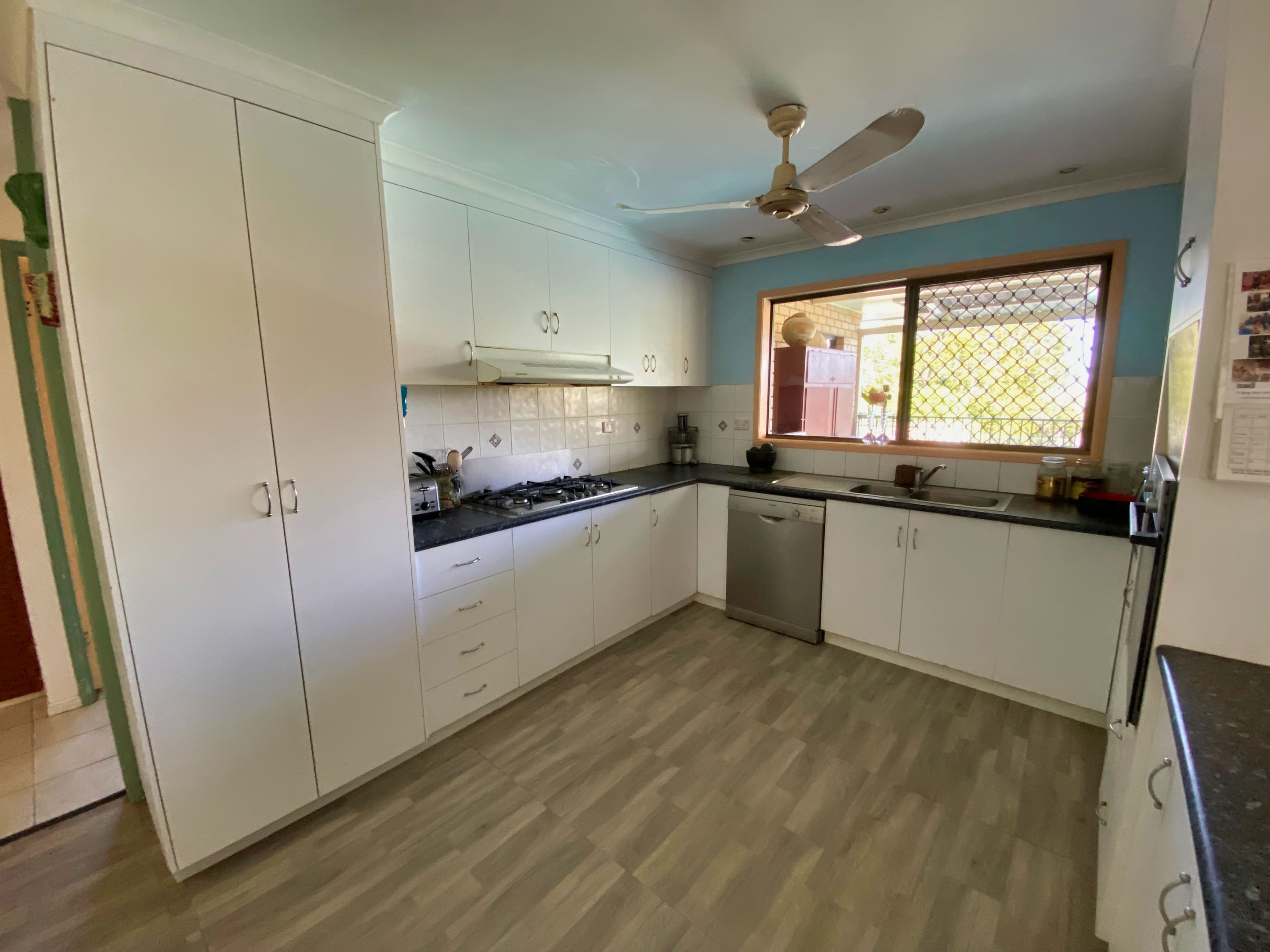 697 Sarina Beach Road, Sarina Beach QLD 4737, Sarina - Thumbnail 4