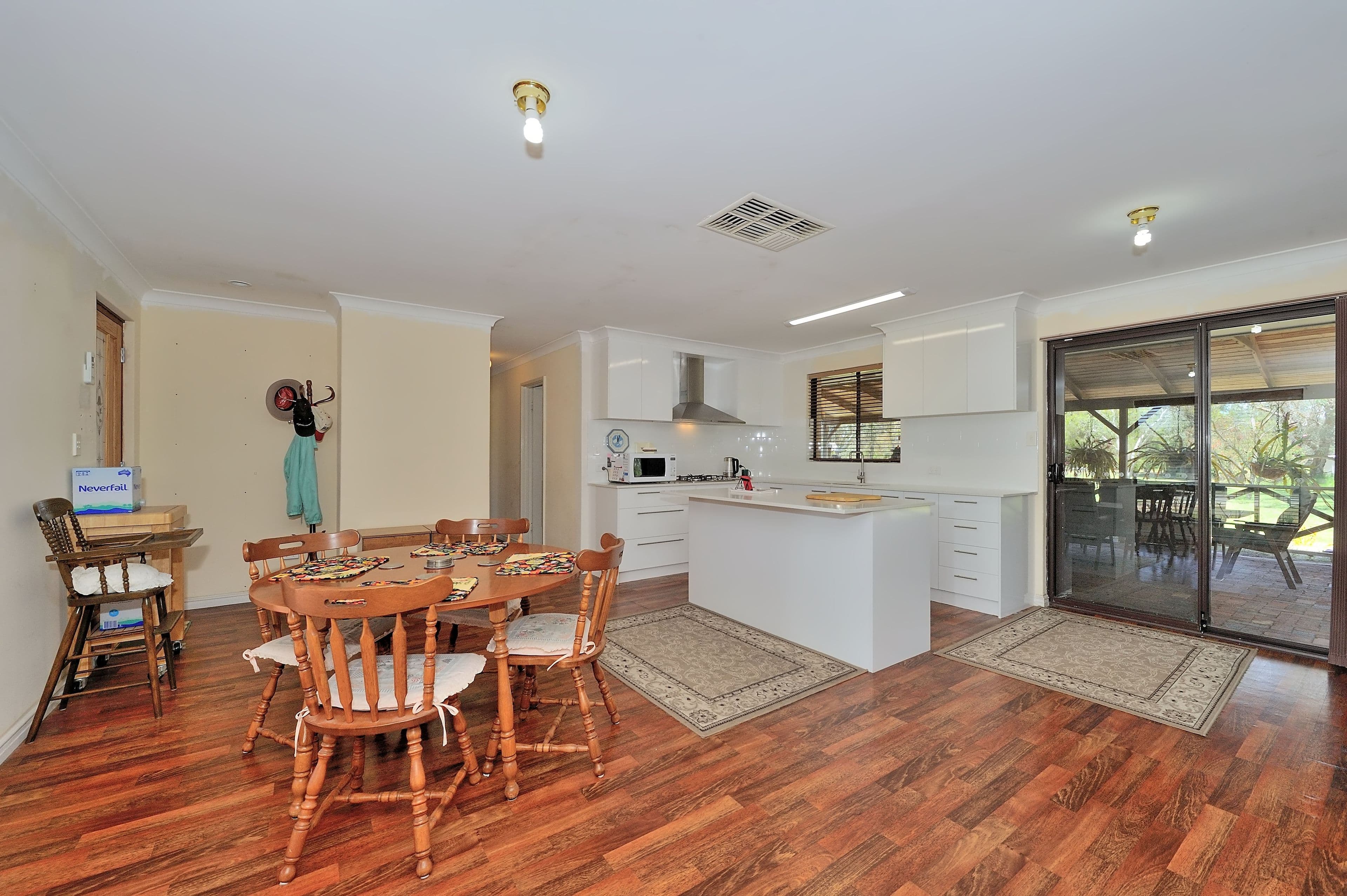 16 Deanhead Street, Bullsbrook WA 6084, Bullsbrook - Thumbnail 7