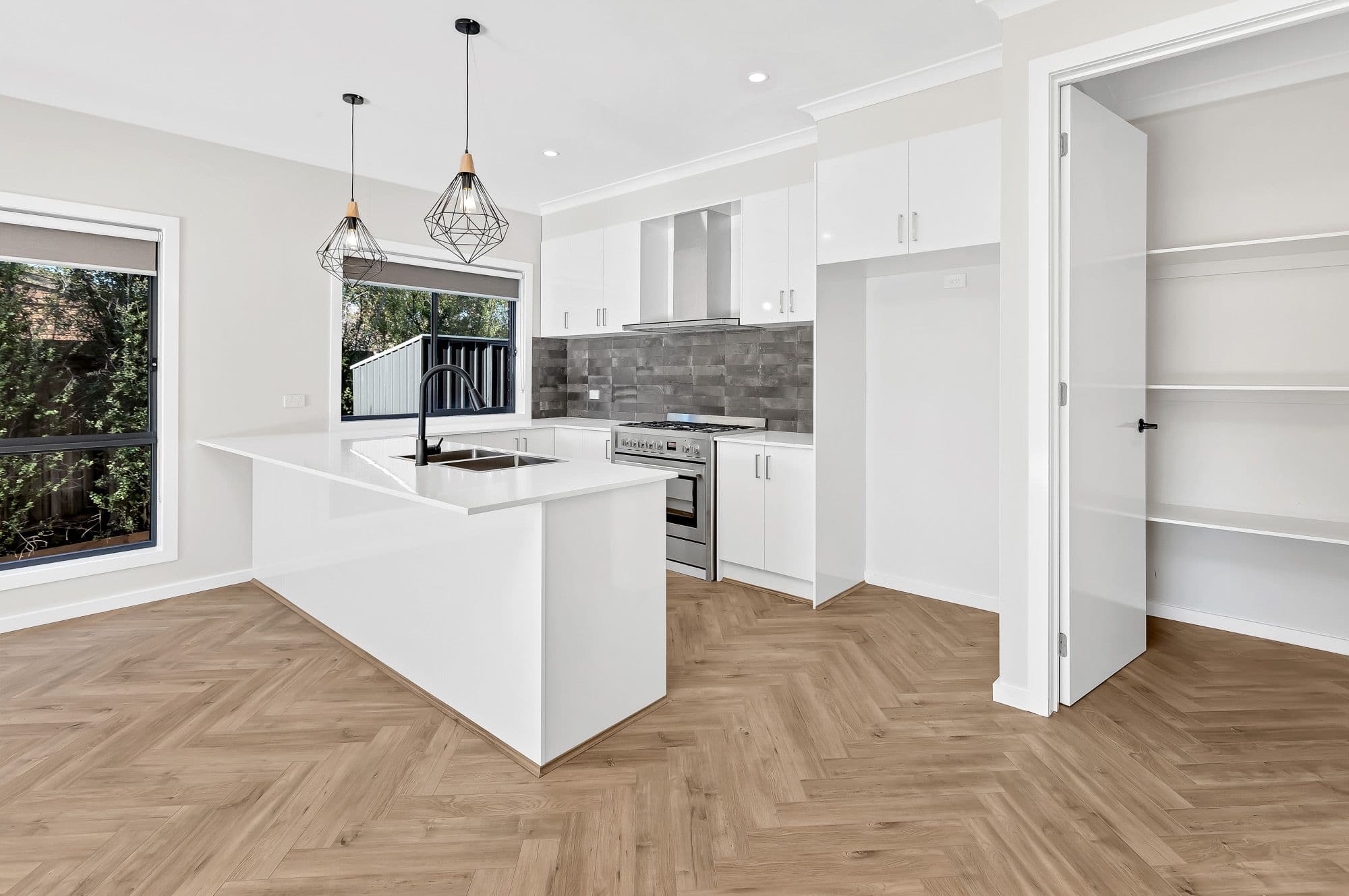 17 Wilton Close, Wyndham Vale VIC 3024, Wyndham Vale - Thumbnail 2