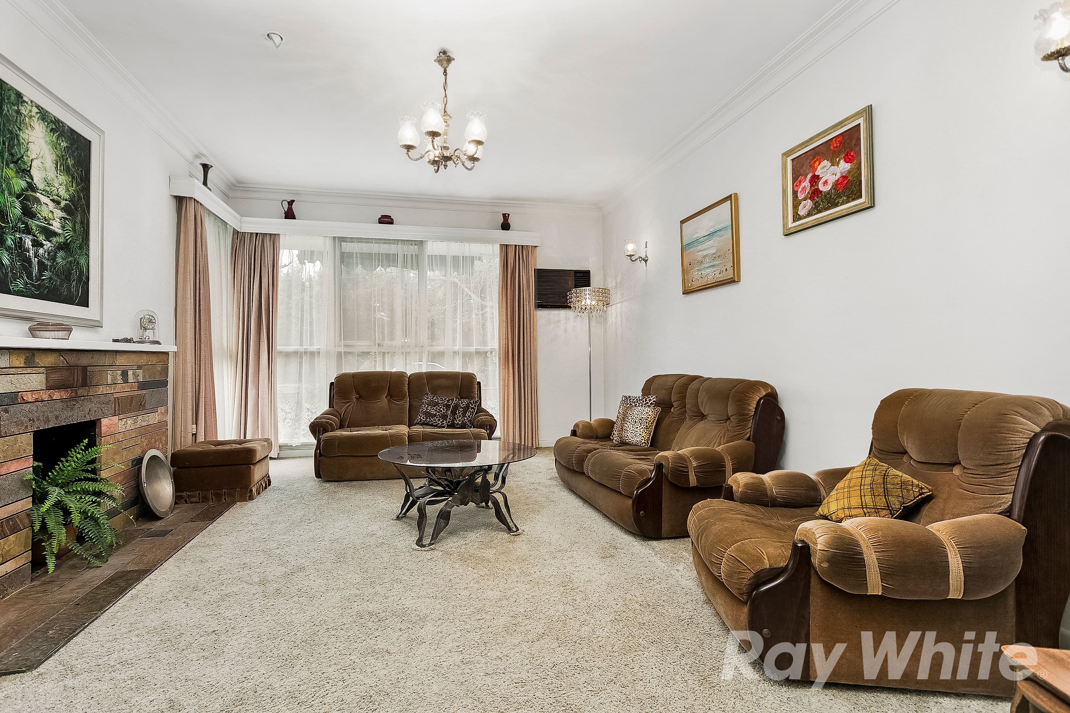 7 Cranleigh Grove, Mount Waverley VIC 3149, Mount Waverley - Thumbnail 2