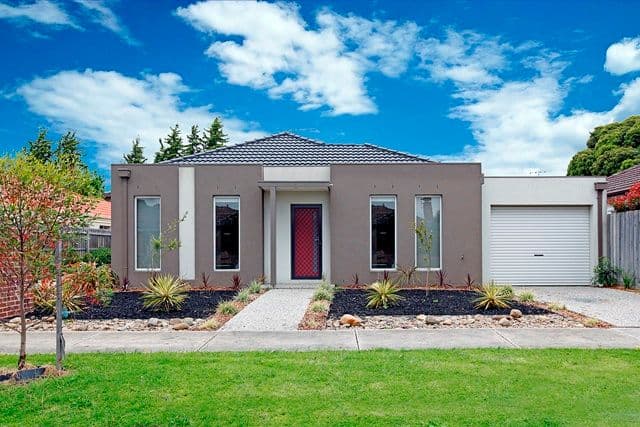 61 Dundee Street, RESERVOIR VIC 3073, Reservoir - Image 1