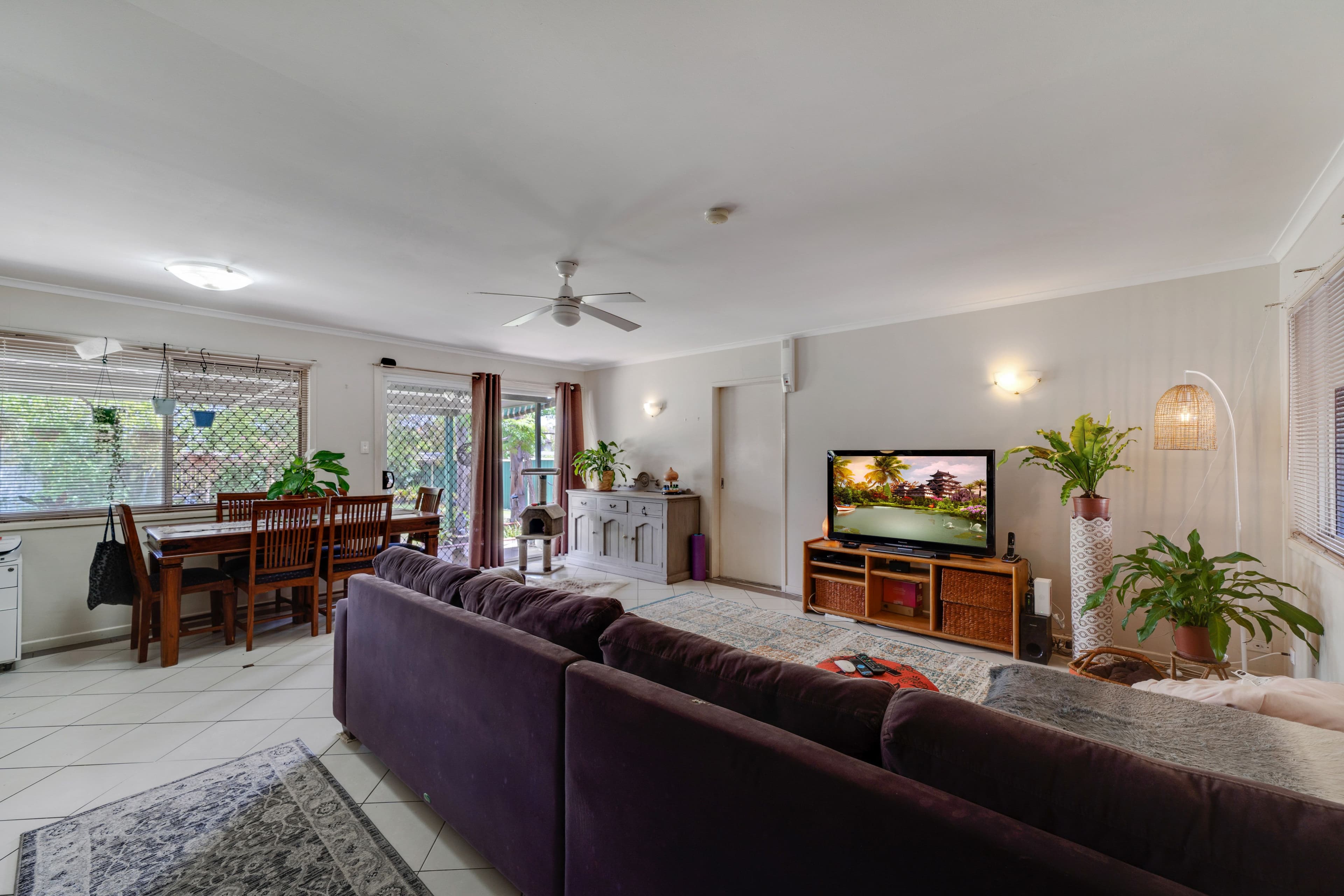 7 Station Road, Loganlea QLD 4131, Loganlea - Thumbnail 3