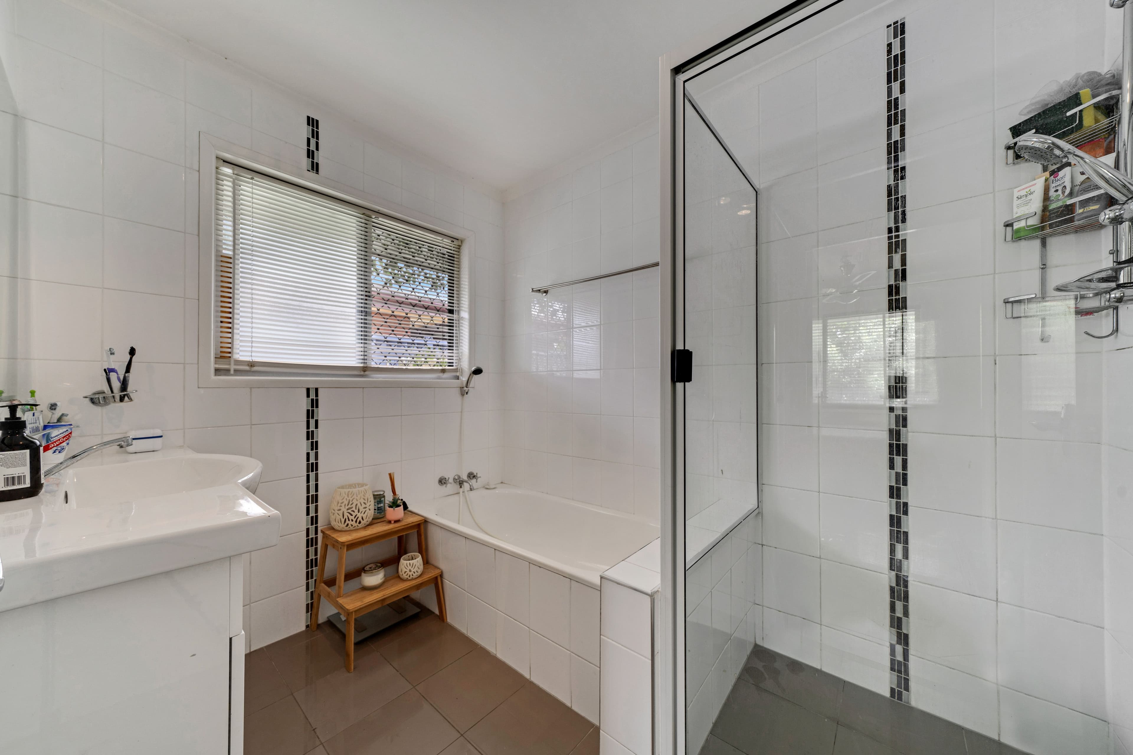 7 Station Road, Loganlea QLD 4131, Loganlea - Thumbnail 8