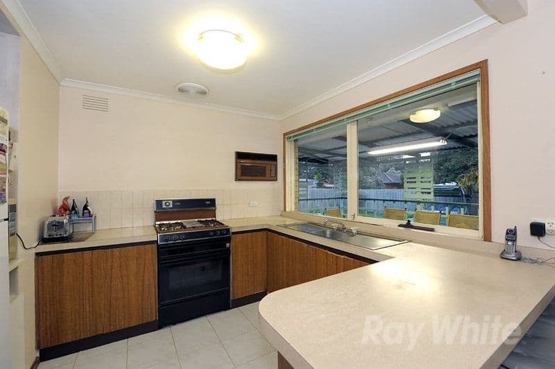 9 Kendale Court, BAYSWATER NORTH VIC 3153, Bayswater North - Thumbnail 4
