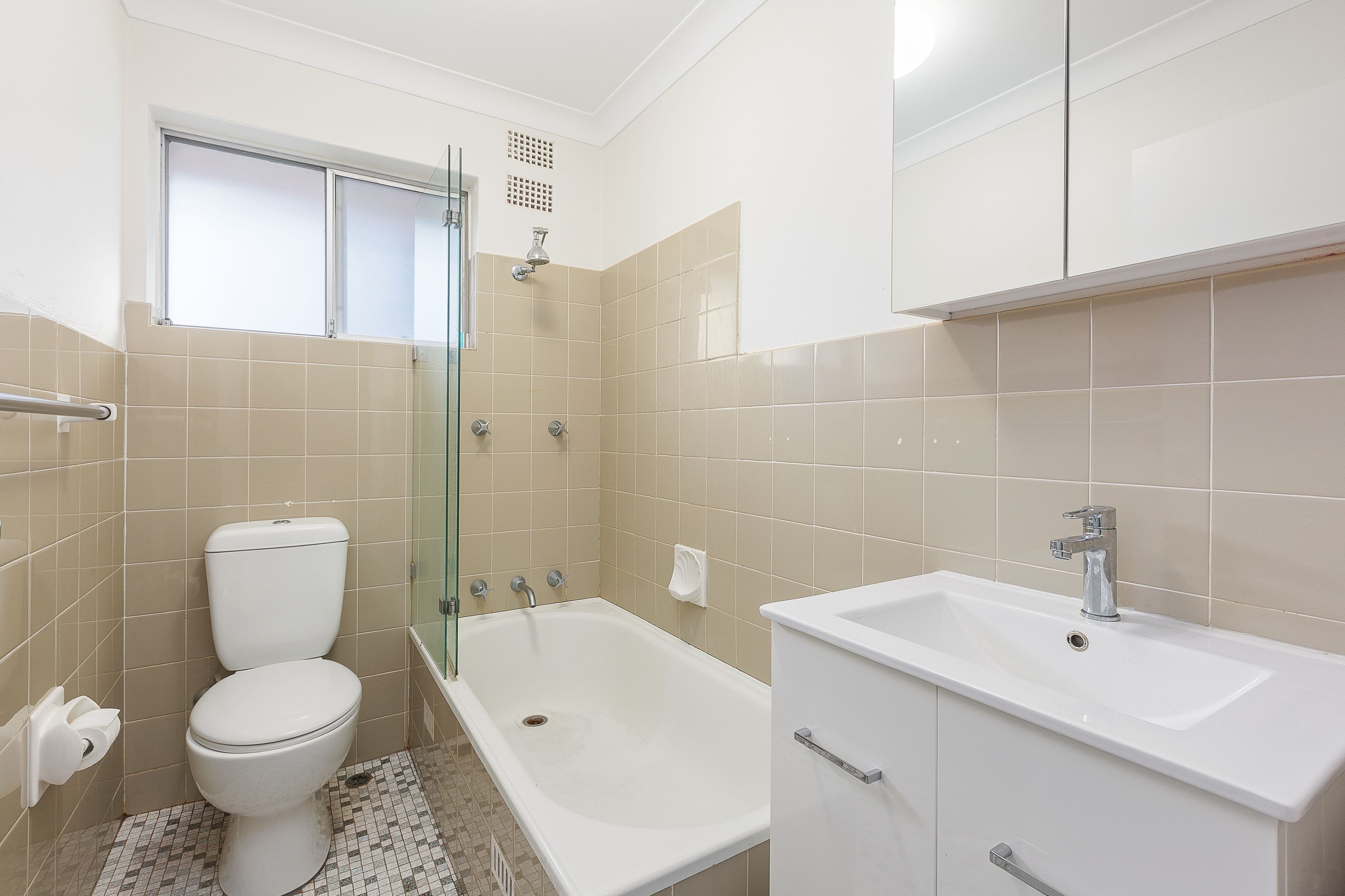 3 Western Crescent, Gladesville NSW 2111, Gladesville - Thumbnail 5