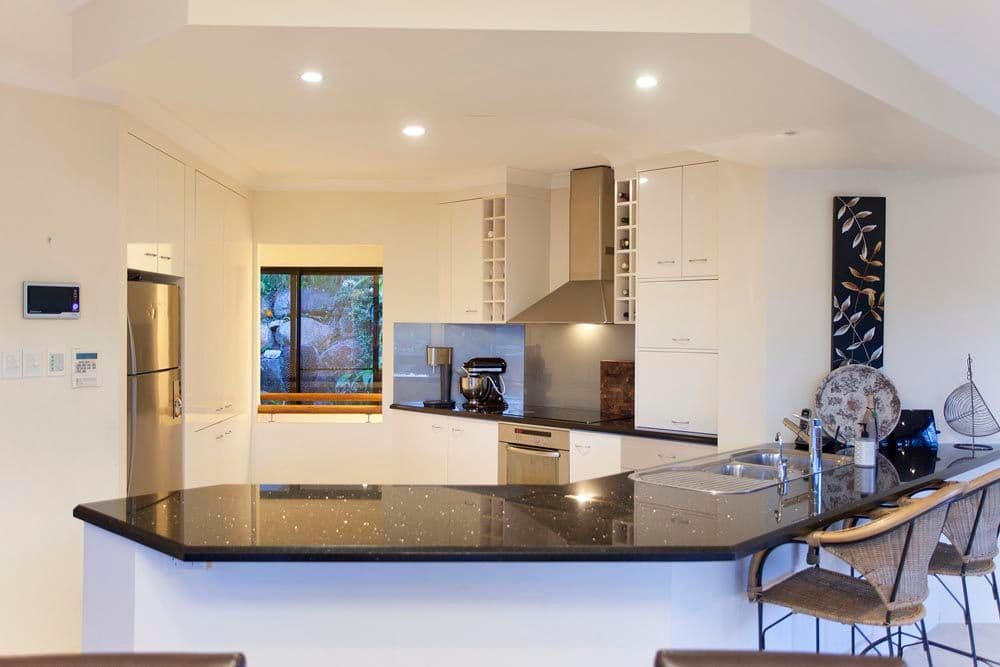 13 Highgrove Court, THE GAP QLD 4061, The Gap - Thumbnail 5