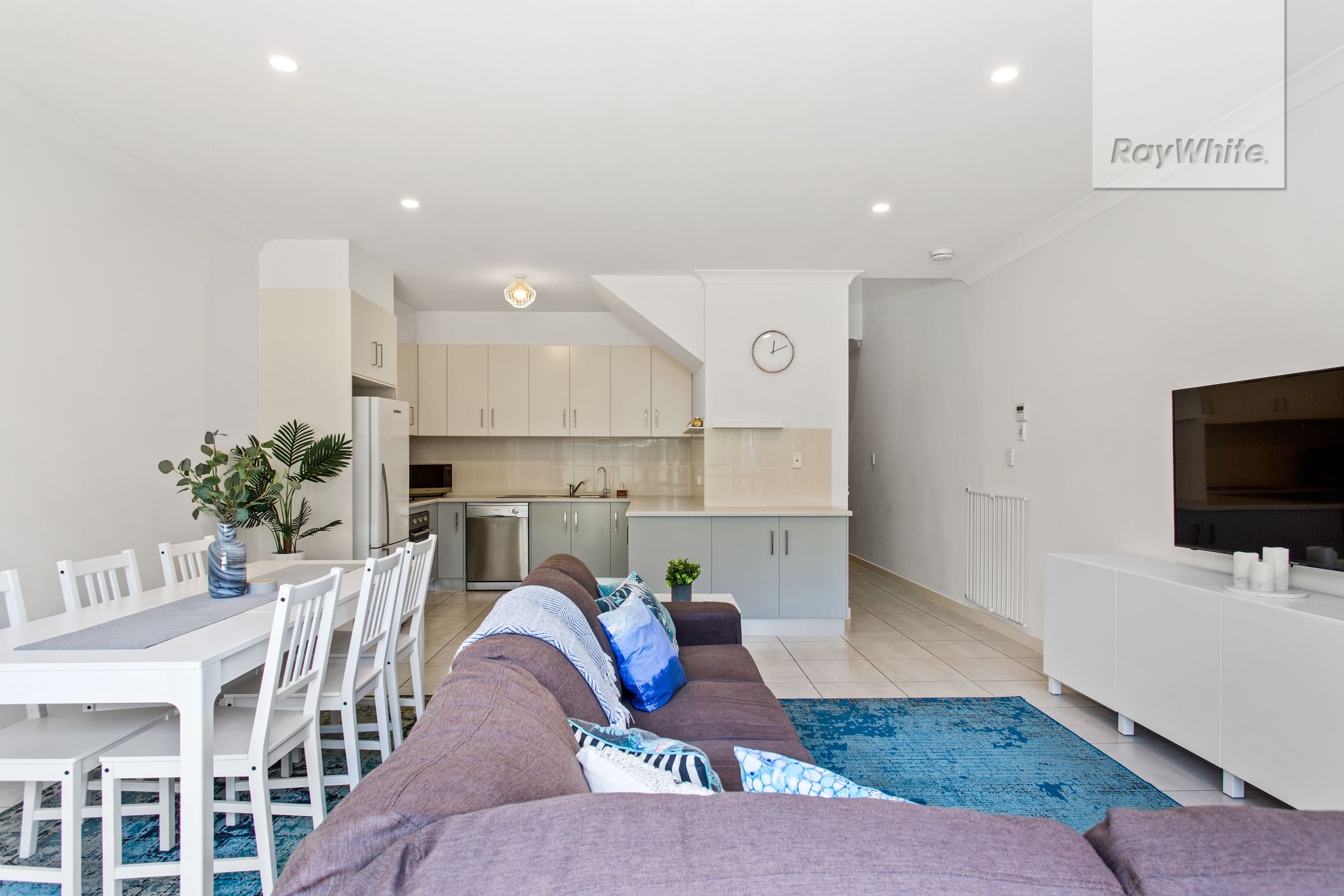 38 Broadwater Crescent, Mawson Lakes SA 5095, Mawson Lakes - Thumbnail 3