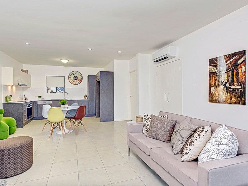 71 Dansie Street, Coorparoo QLD 4151, Coorparoo - Thumbnail 2
