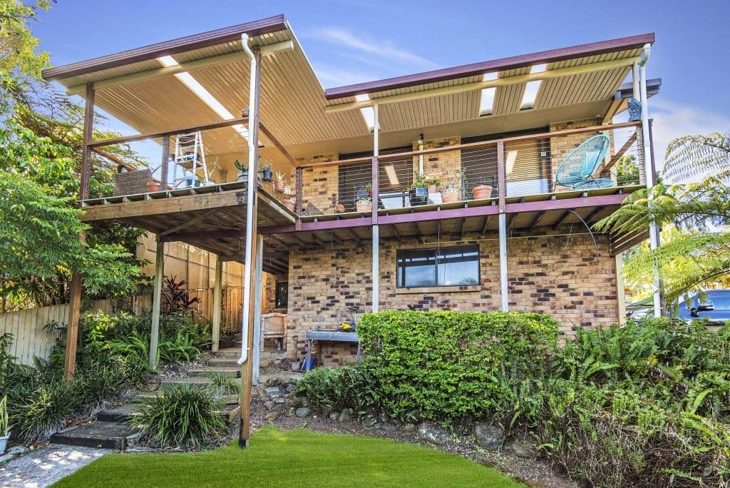 18 Inverness Court, Banora Point - Image 1