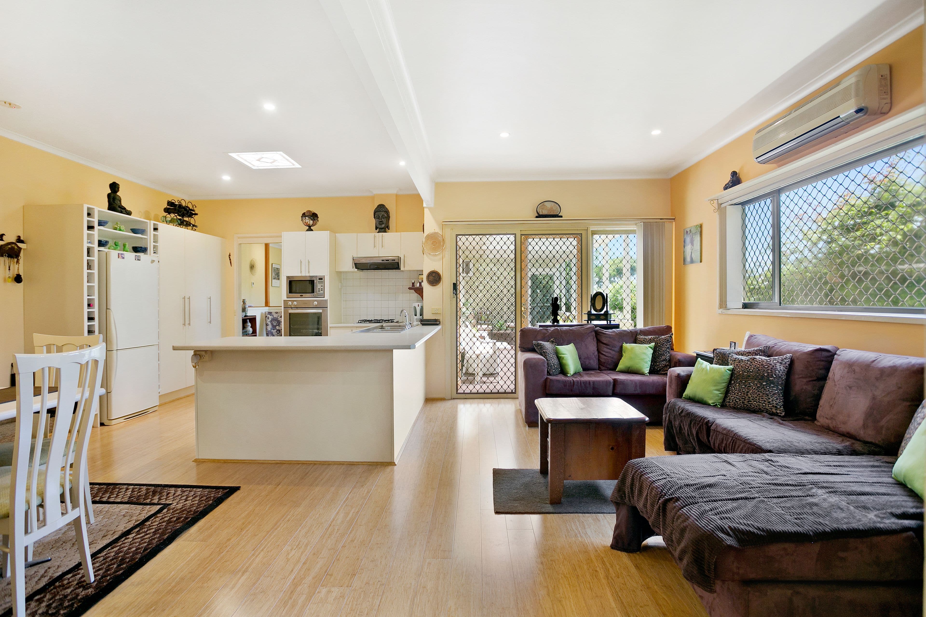 63 Brooklyn Avenue, Frankston VIC 3199, Frankston - Thumbnail 2