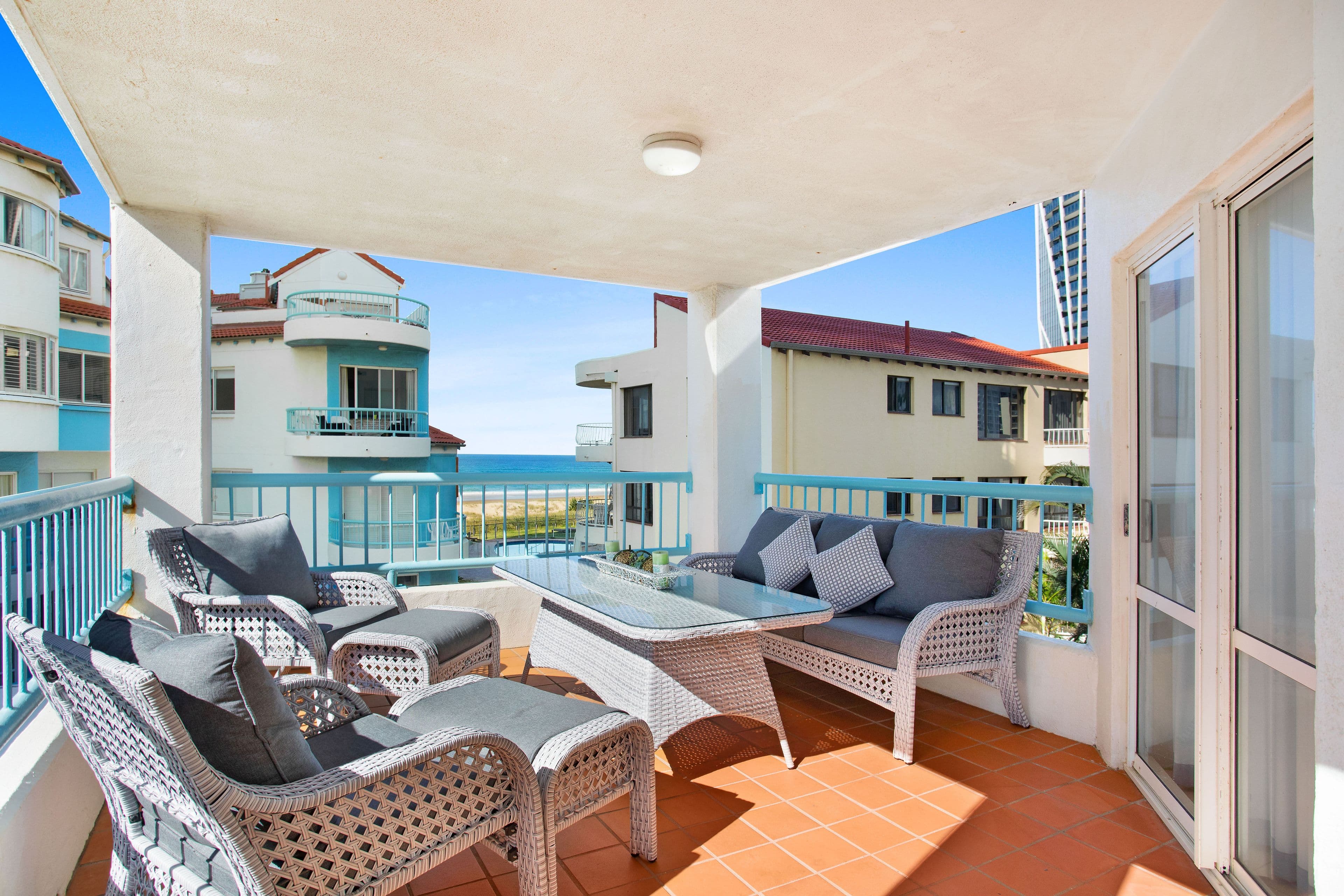 26 Old Burleigh Road 'Paros on the Beach', Surfers Paradise QLD 4217, Surfers Paradise - Thumbnail 2