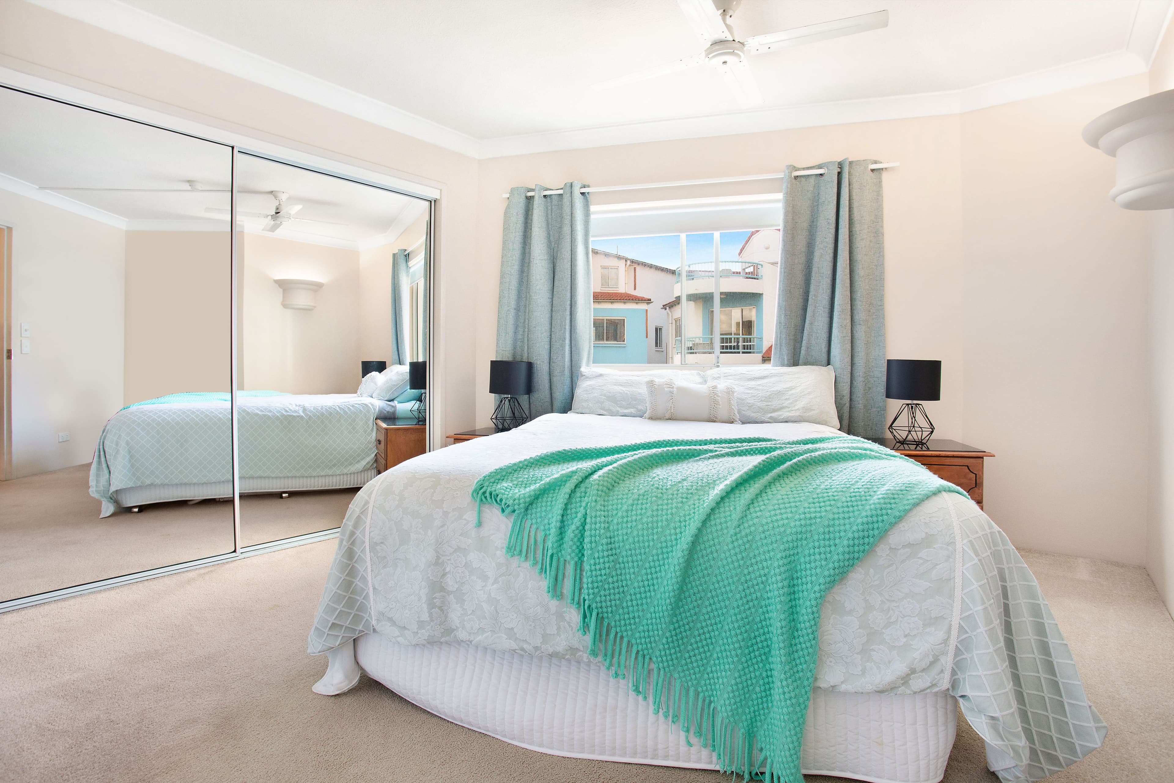 26 Old Burleigh Road 'Paros on the Beach', Surfers Paradise QLD 4217, Surfers Paradise - Thumbnail 7