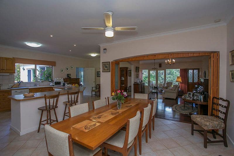 9 Davies Crescent, Gooseberry Hill WA 6076, Gooseberry Hill - Thumbnail 3