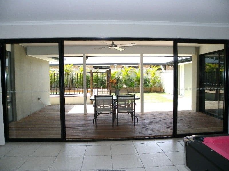 4 Chantilly Court, LOGANLEA QLD 4131, Loganlea - Thumbnail 2