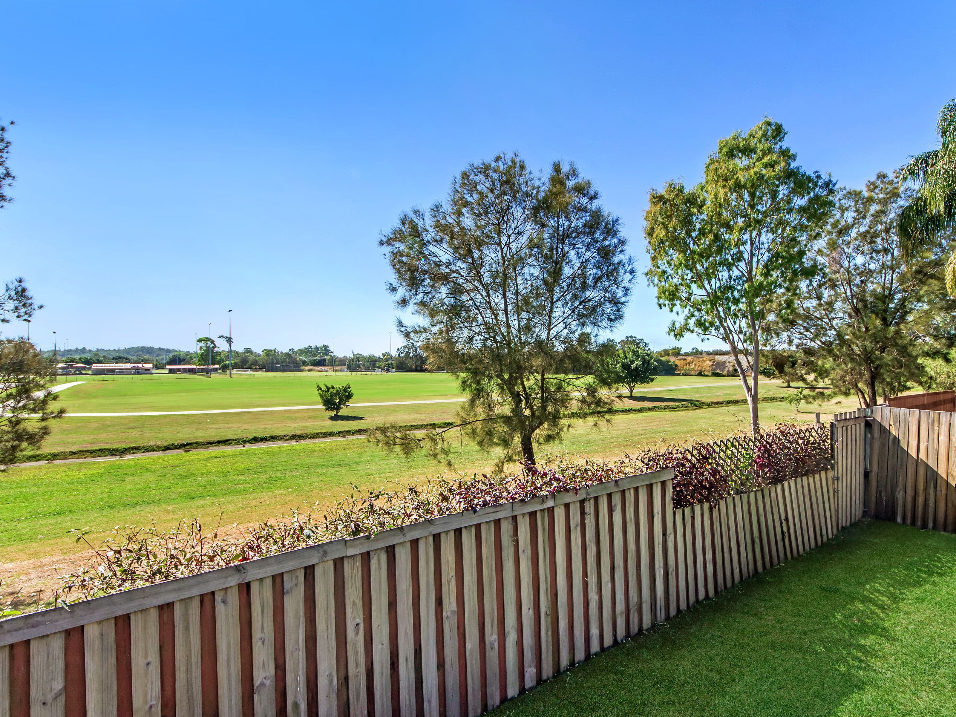 159 Pappas Way, Carrara QLD 4211, Carrara - Thumbnail 8