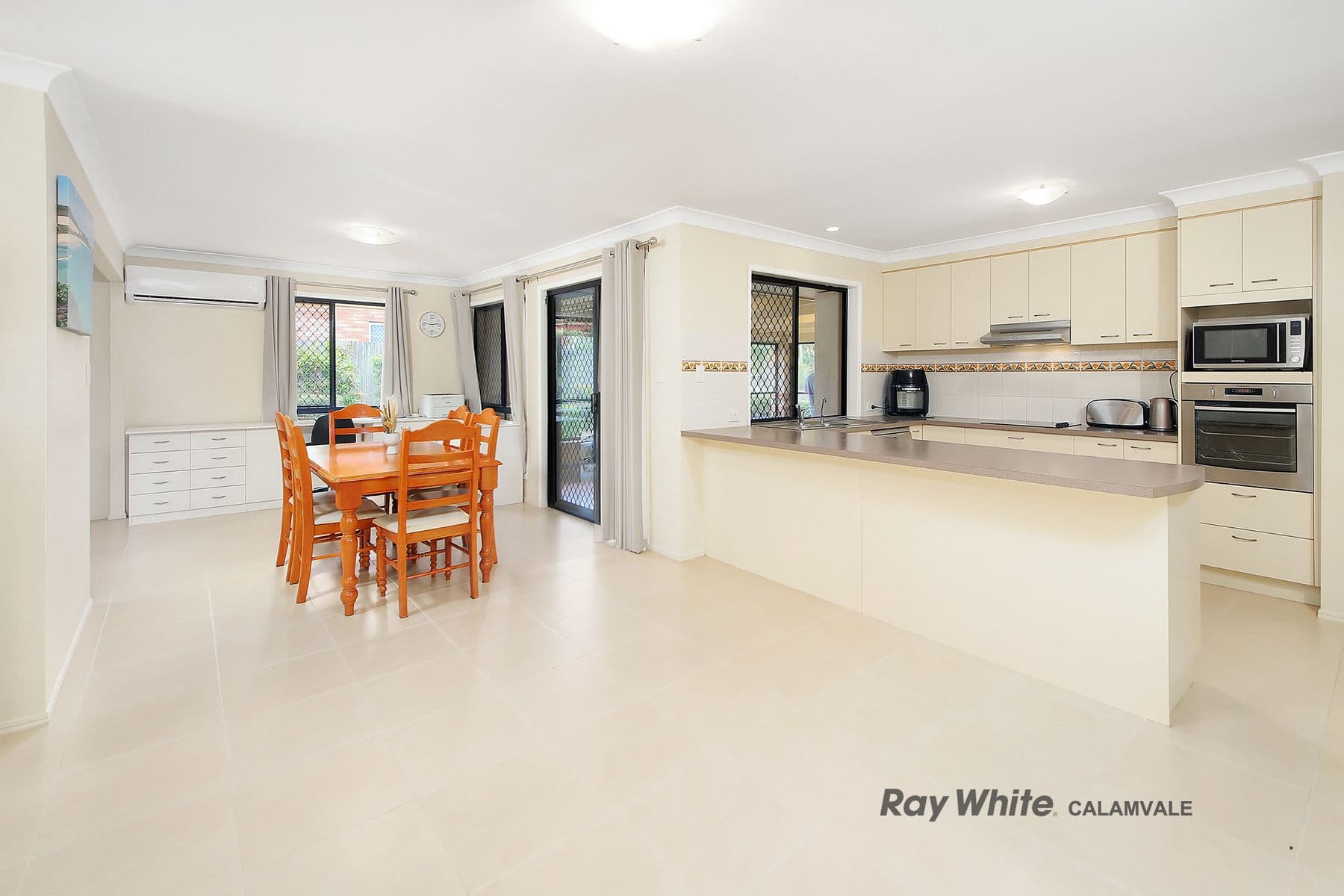 28 Colisa Crescent, Regents Park QLD 4118, Regents Park - Thumbnail 4